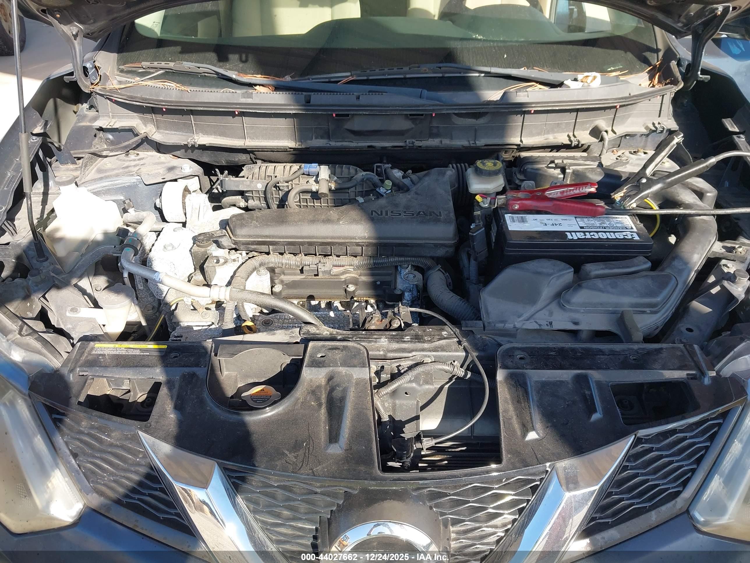 NISSAN ROGUE image 10