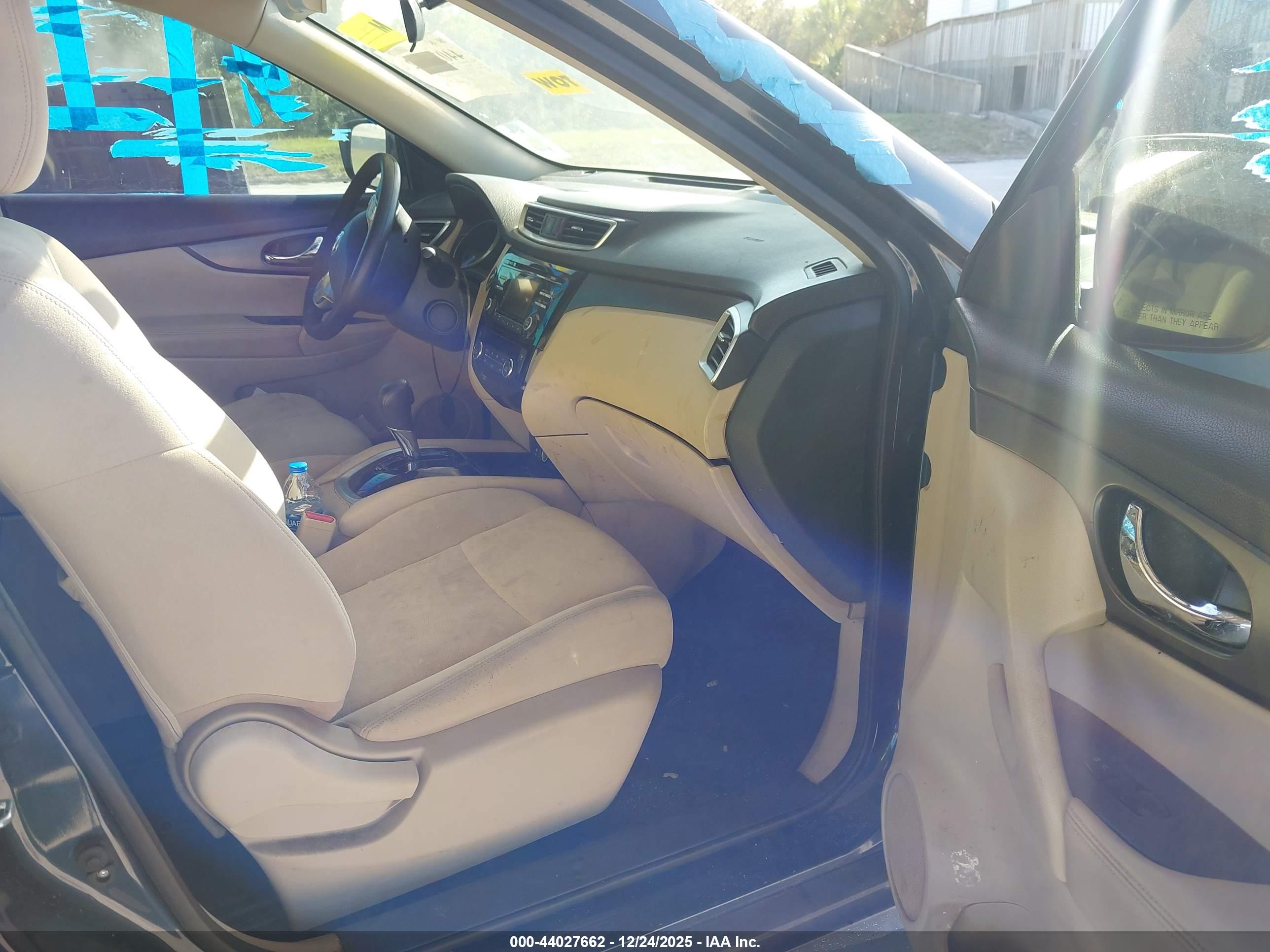 NISSAN ROGUE image 5