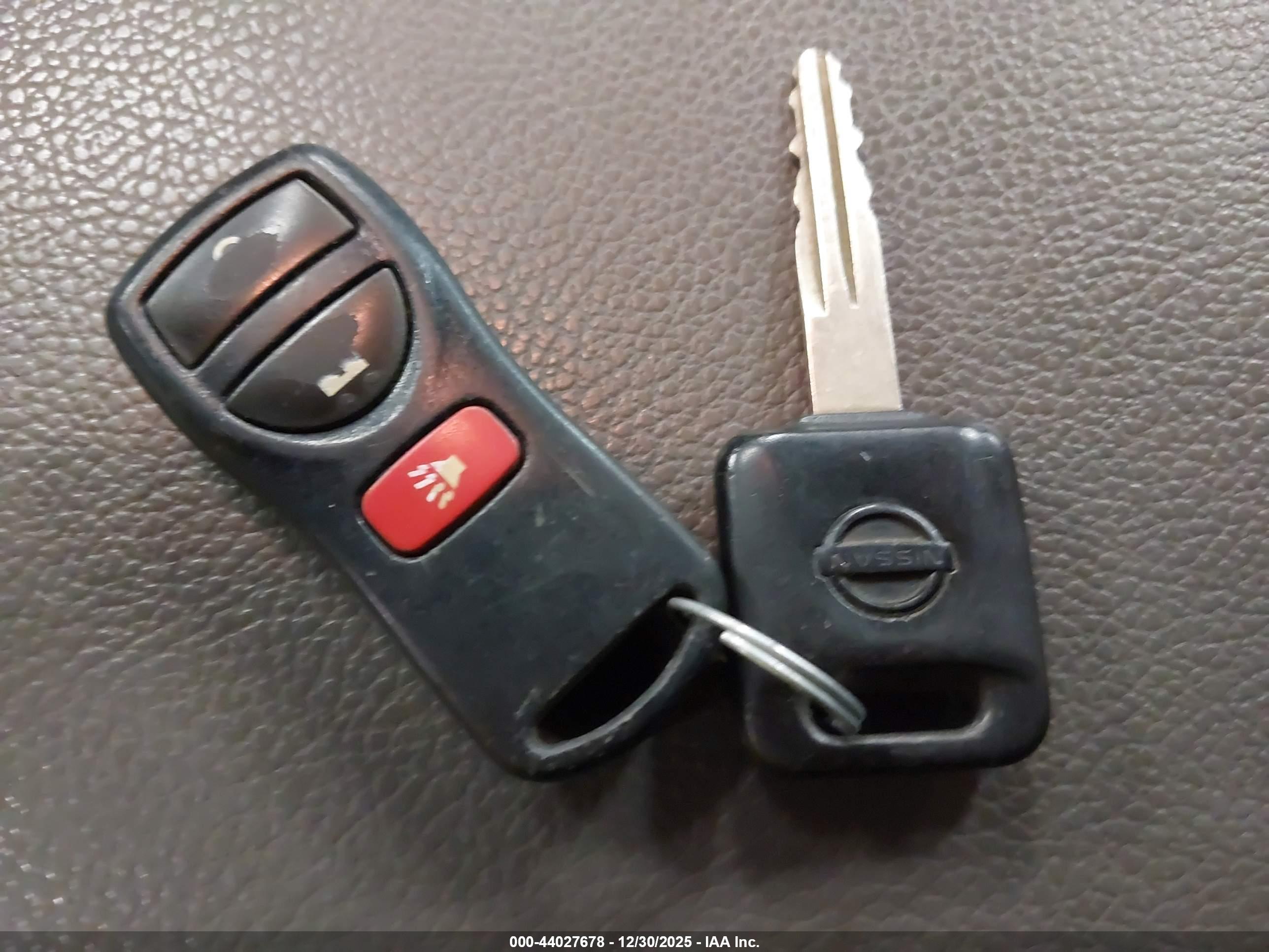 NISSAN NV image 11