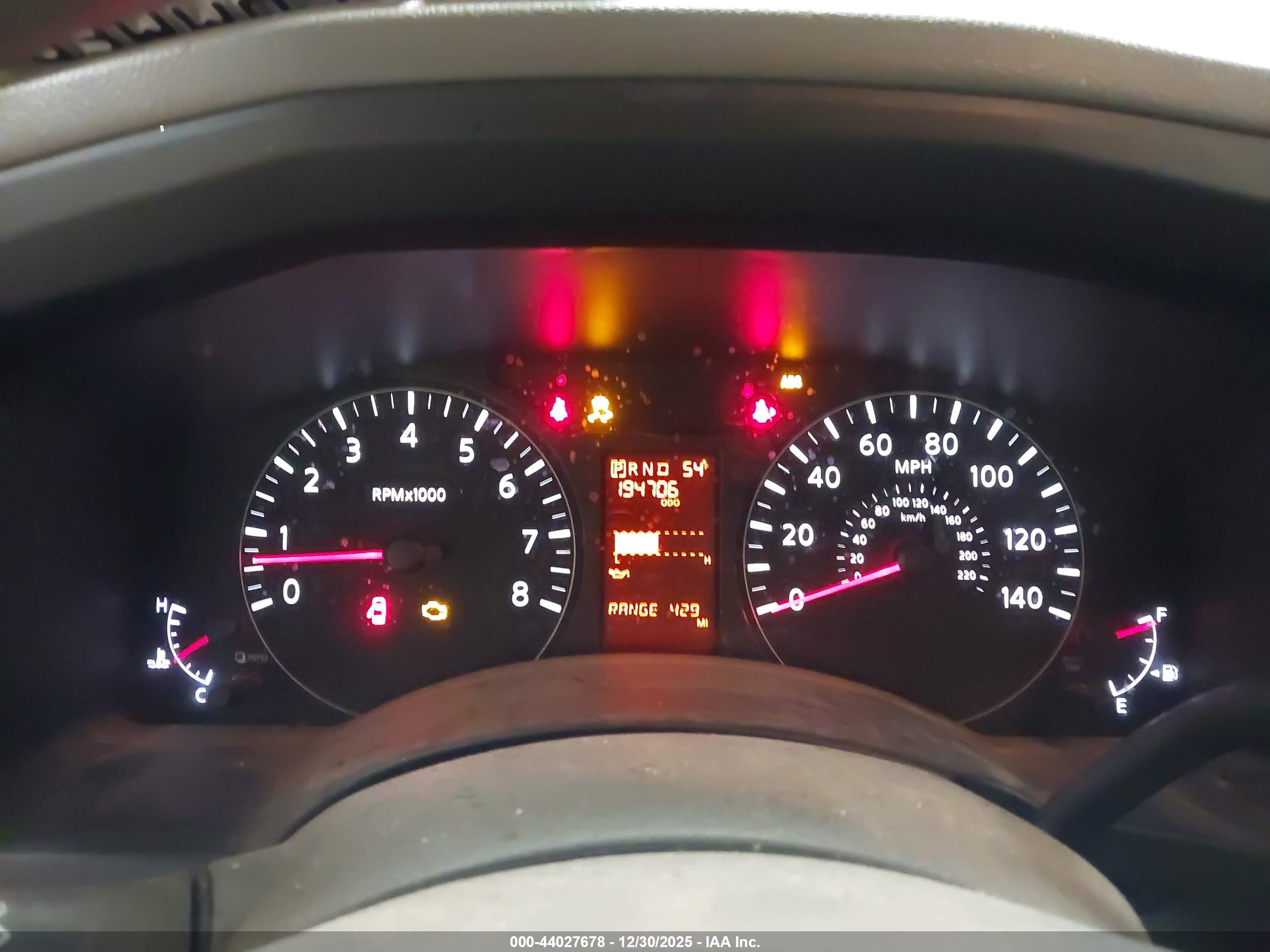 NISSAN NV image 7