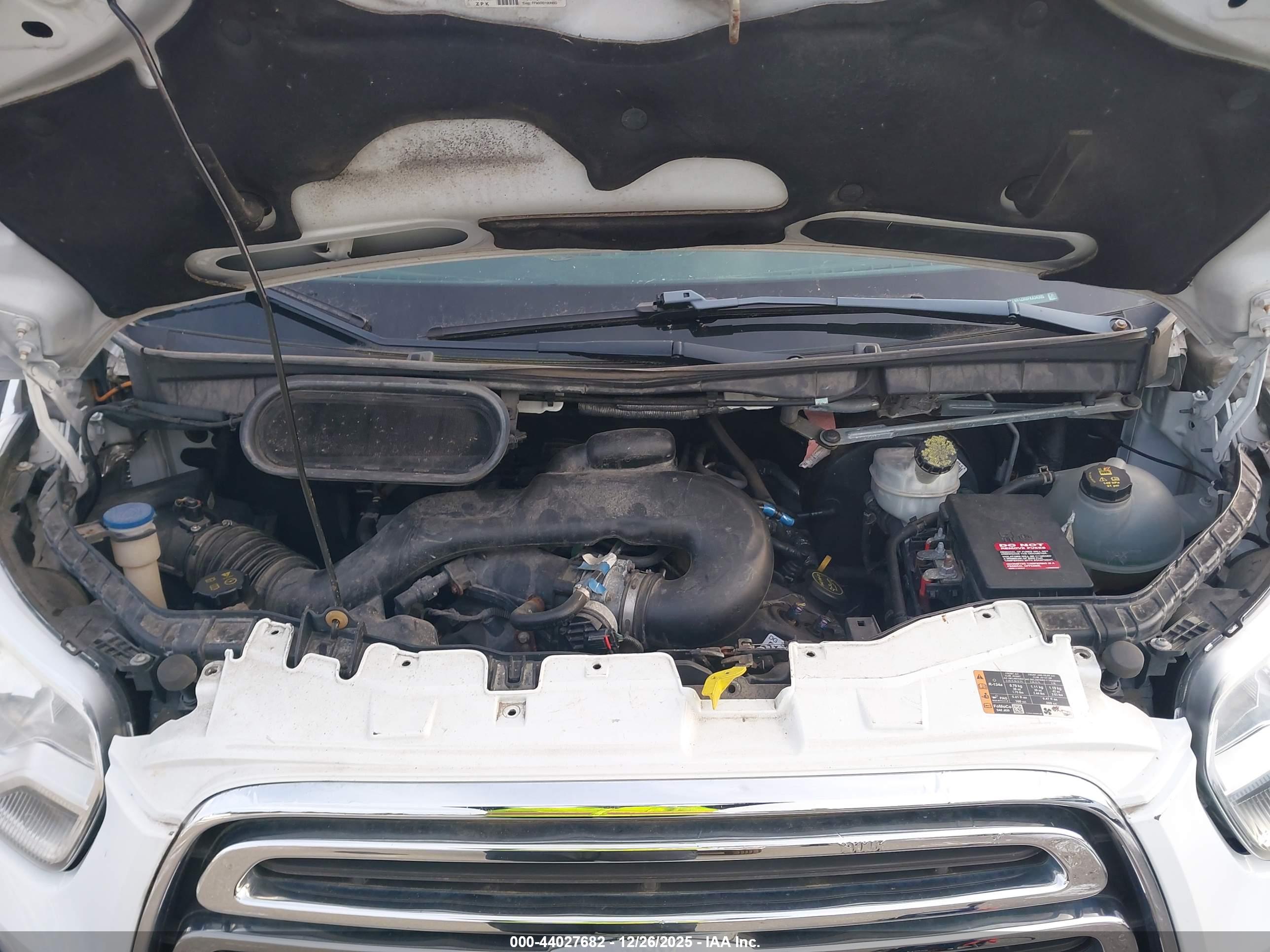FORD TRANSIT-250 image 10