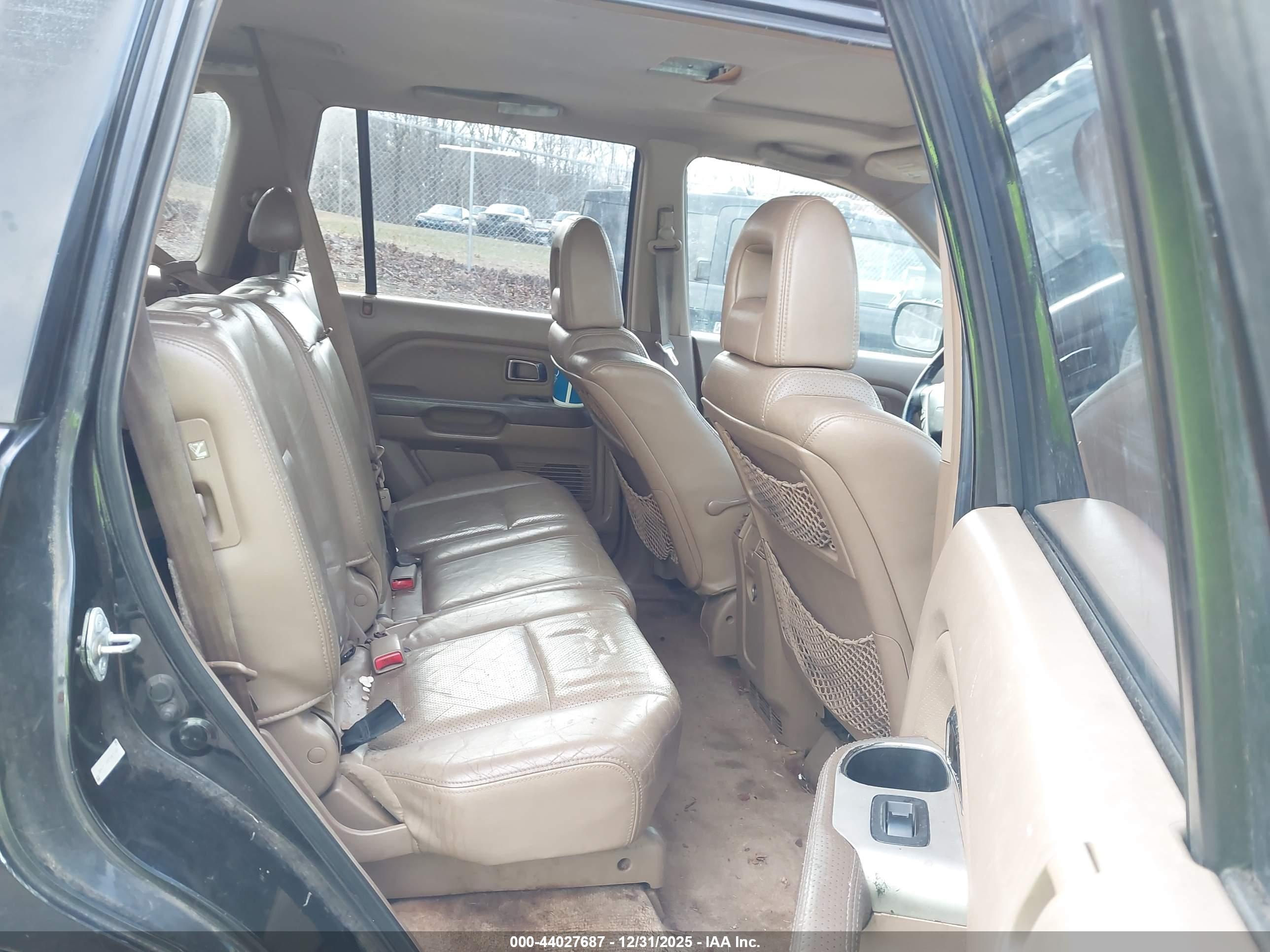 HONDA PILOT image 8
