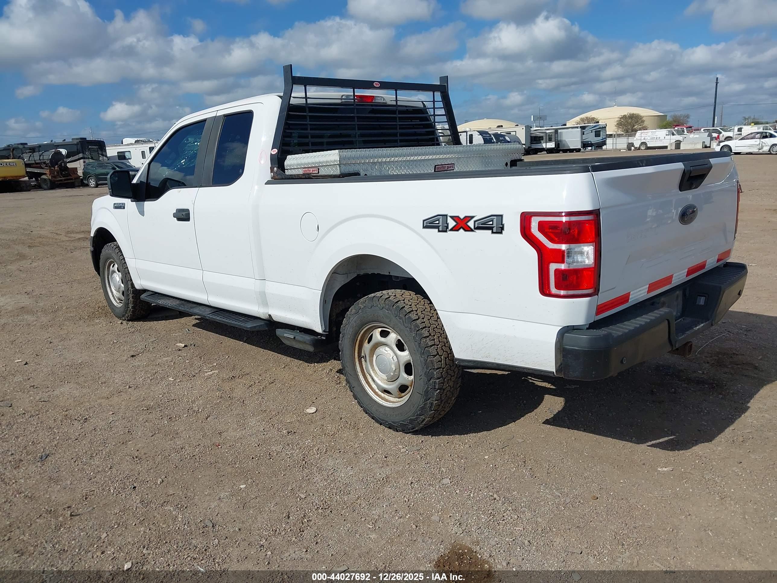 FORD F-150 image 3