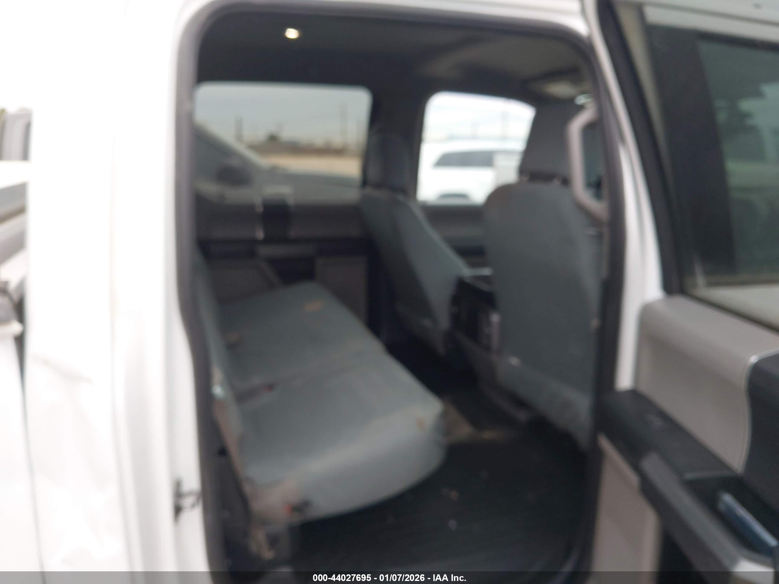 FORD F-150 image 8