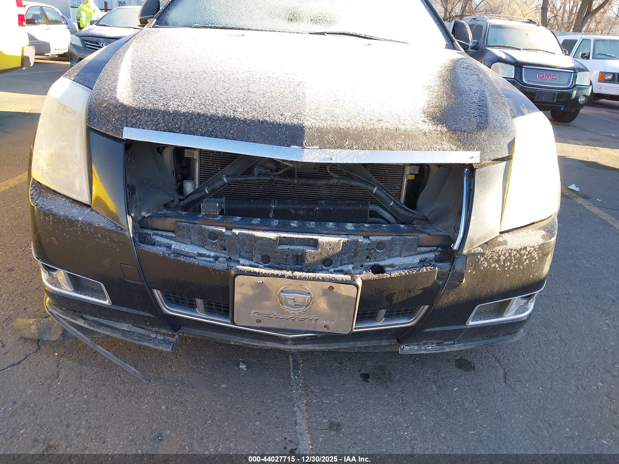 CADILLAC CTS image 6