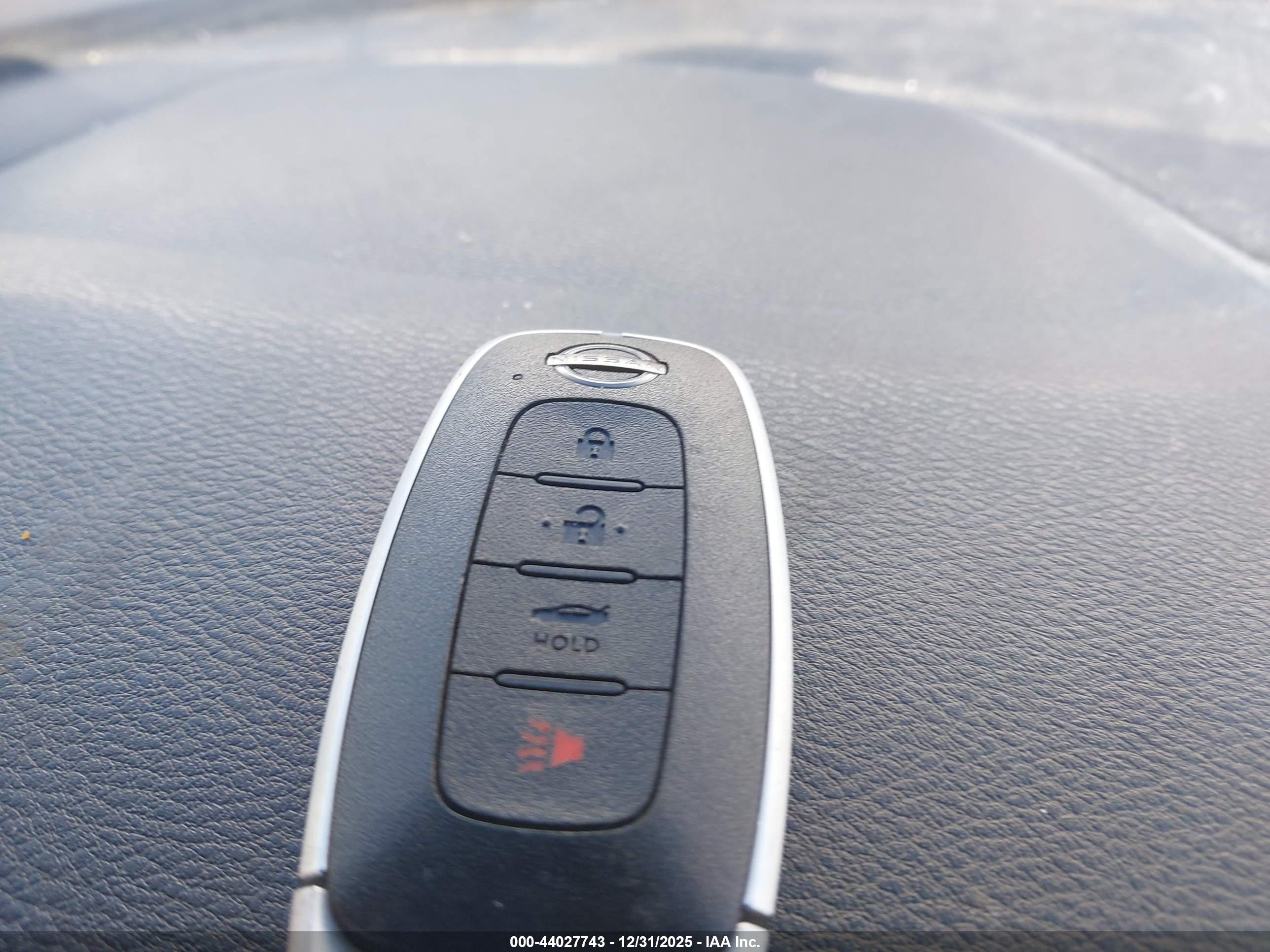 NISSAN SENTRA image 11