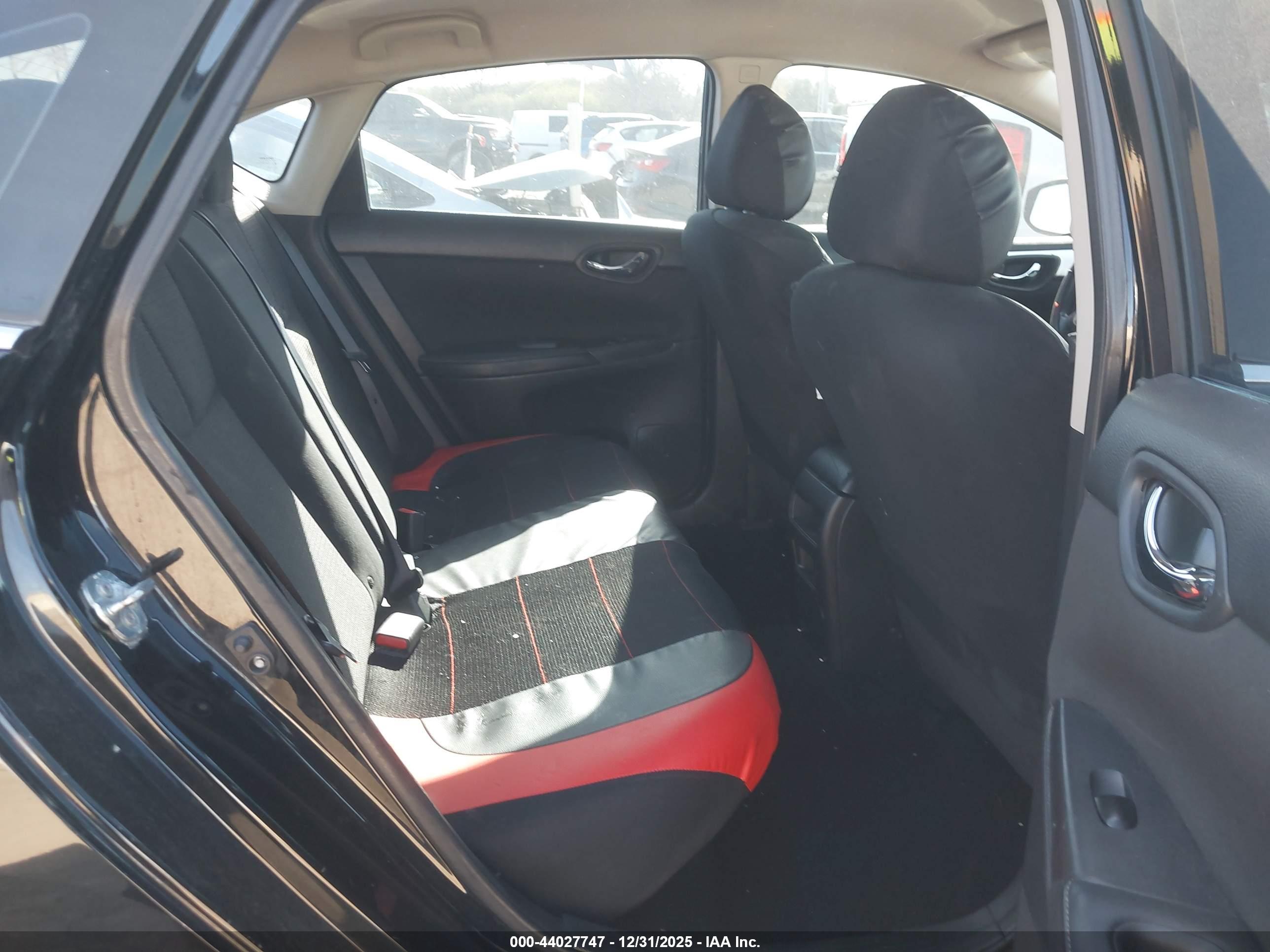 NISSAN SENTRA image 8