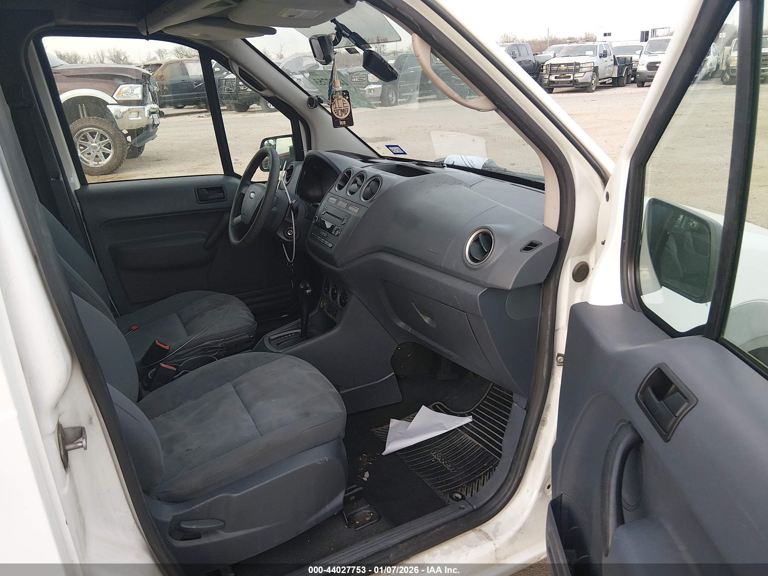 FORD TRANSIT image 5