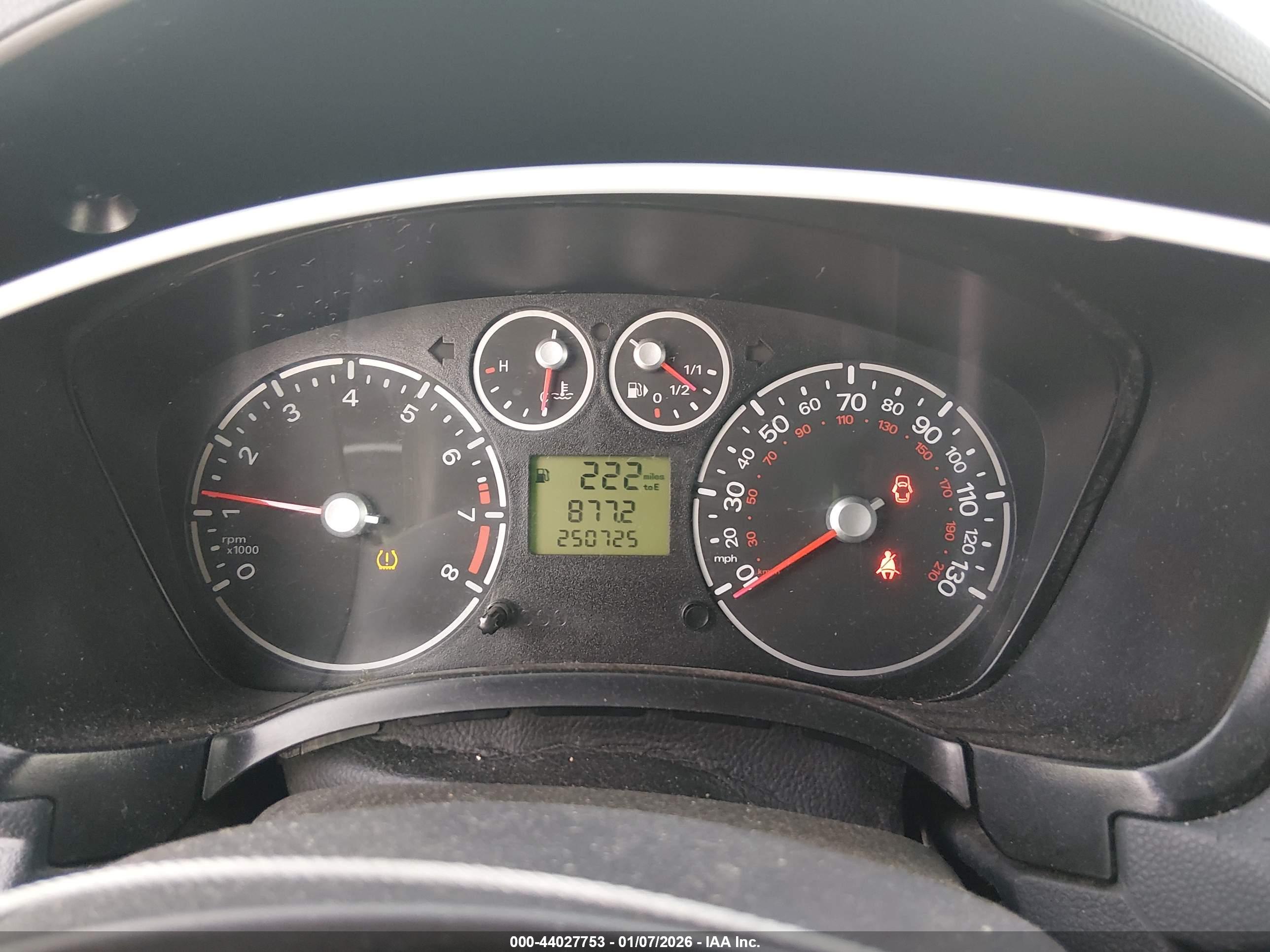 FORD TRANSIT image 7