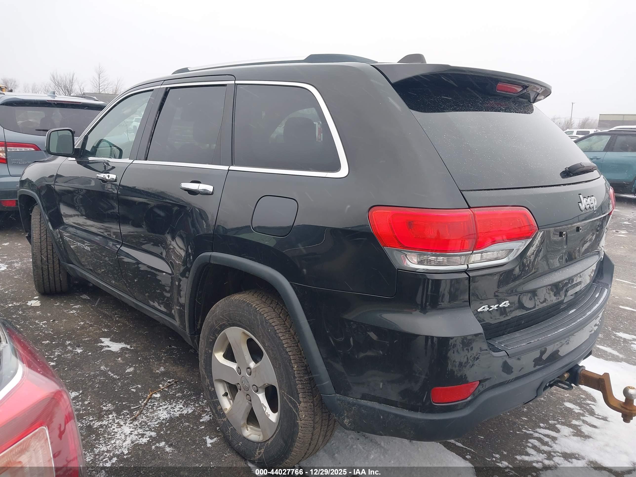 JEEP GRAND image 3