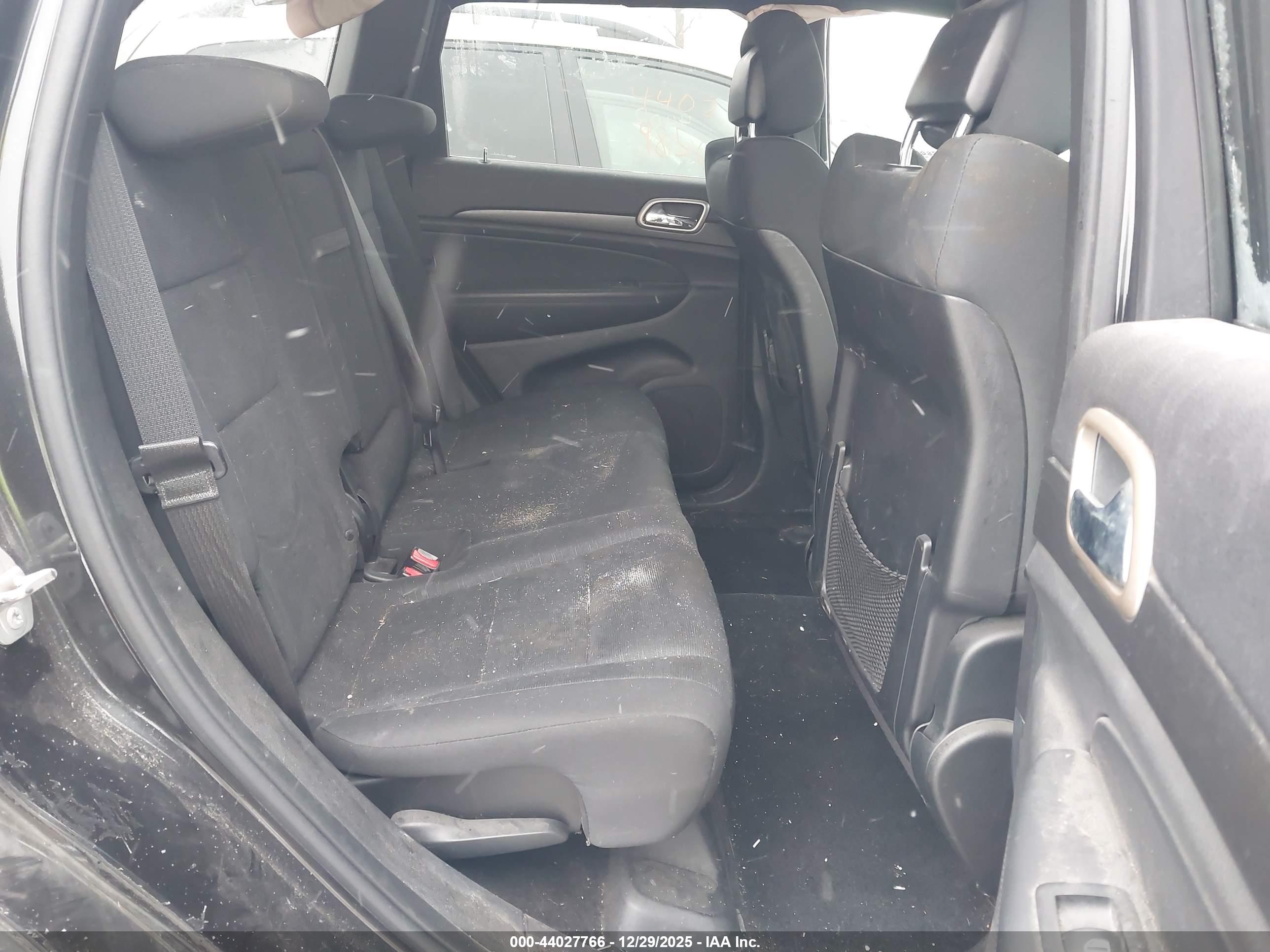 JEEP GRAND image 8