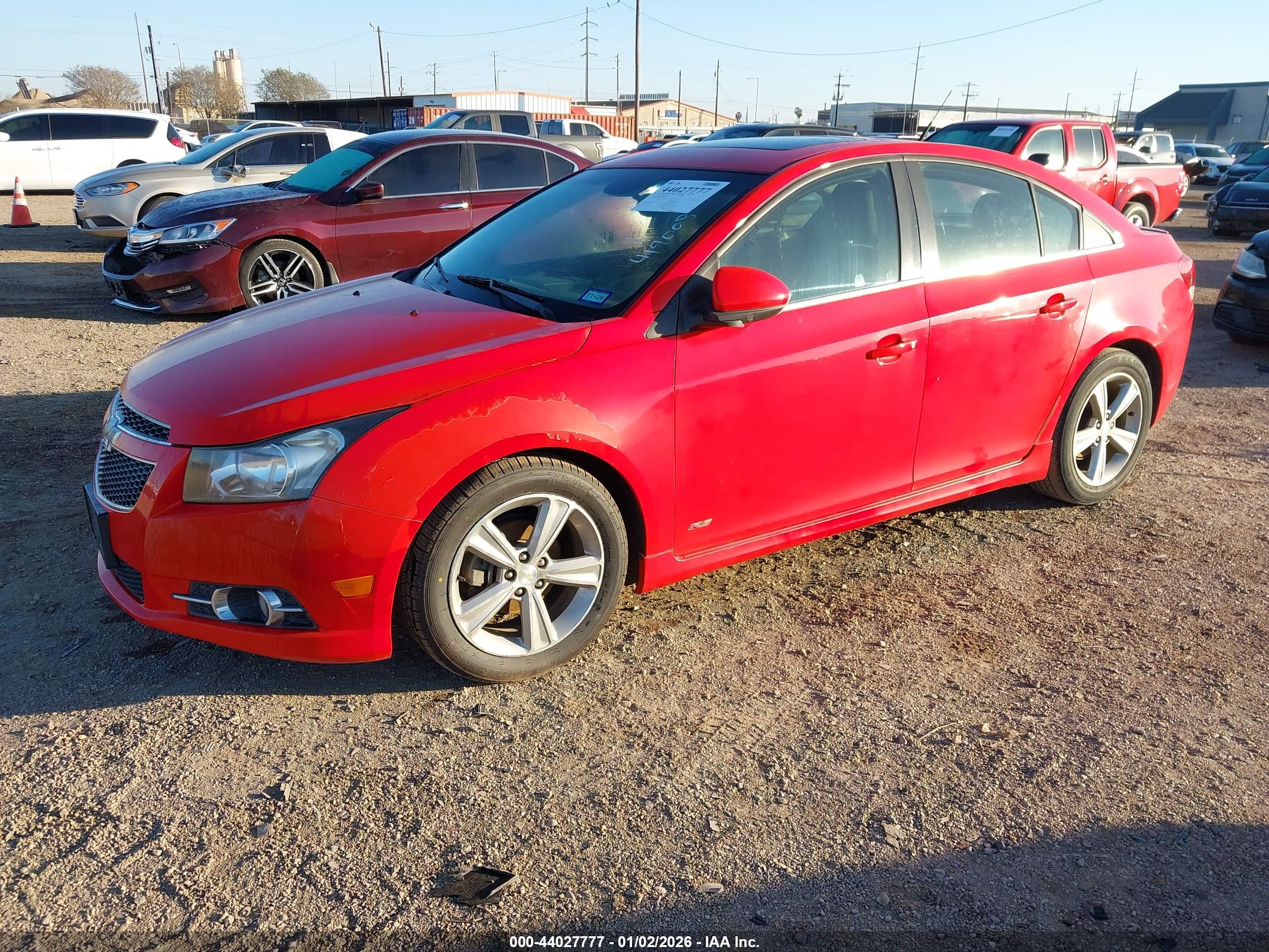 CHEVROLET CRUZE image 2