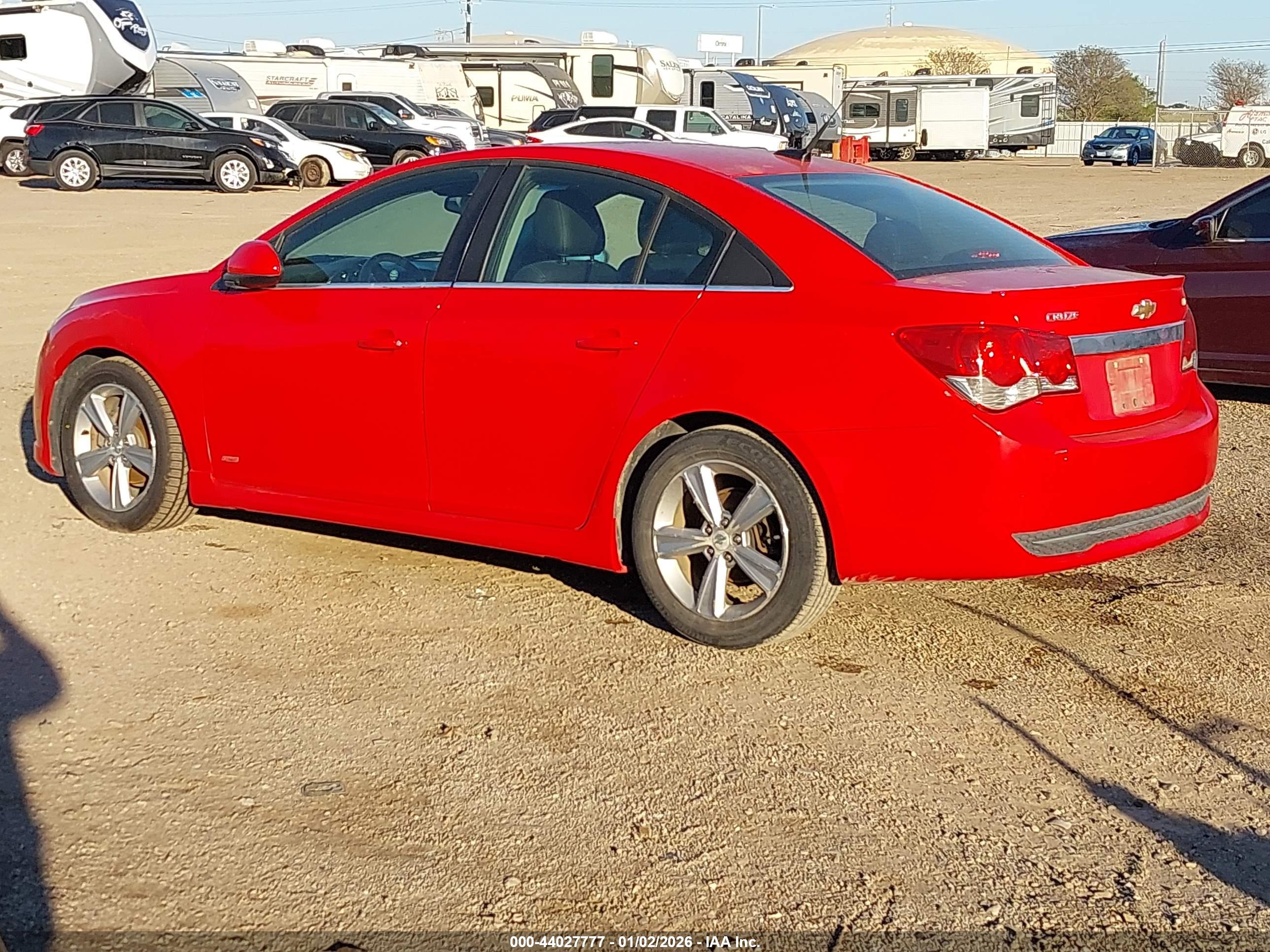 CHEVROLET CRUZE image 3