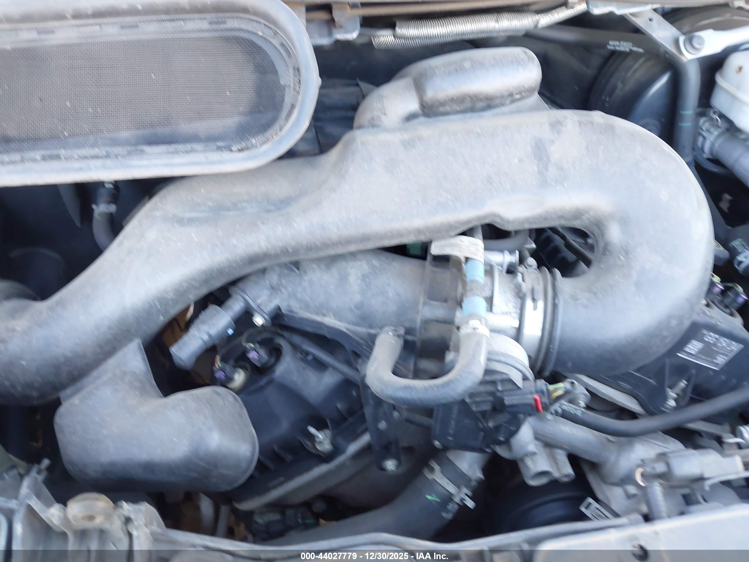 FORD TRANSIT-250 image 10