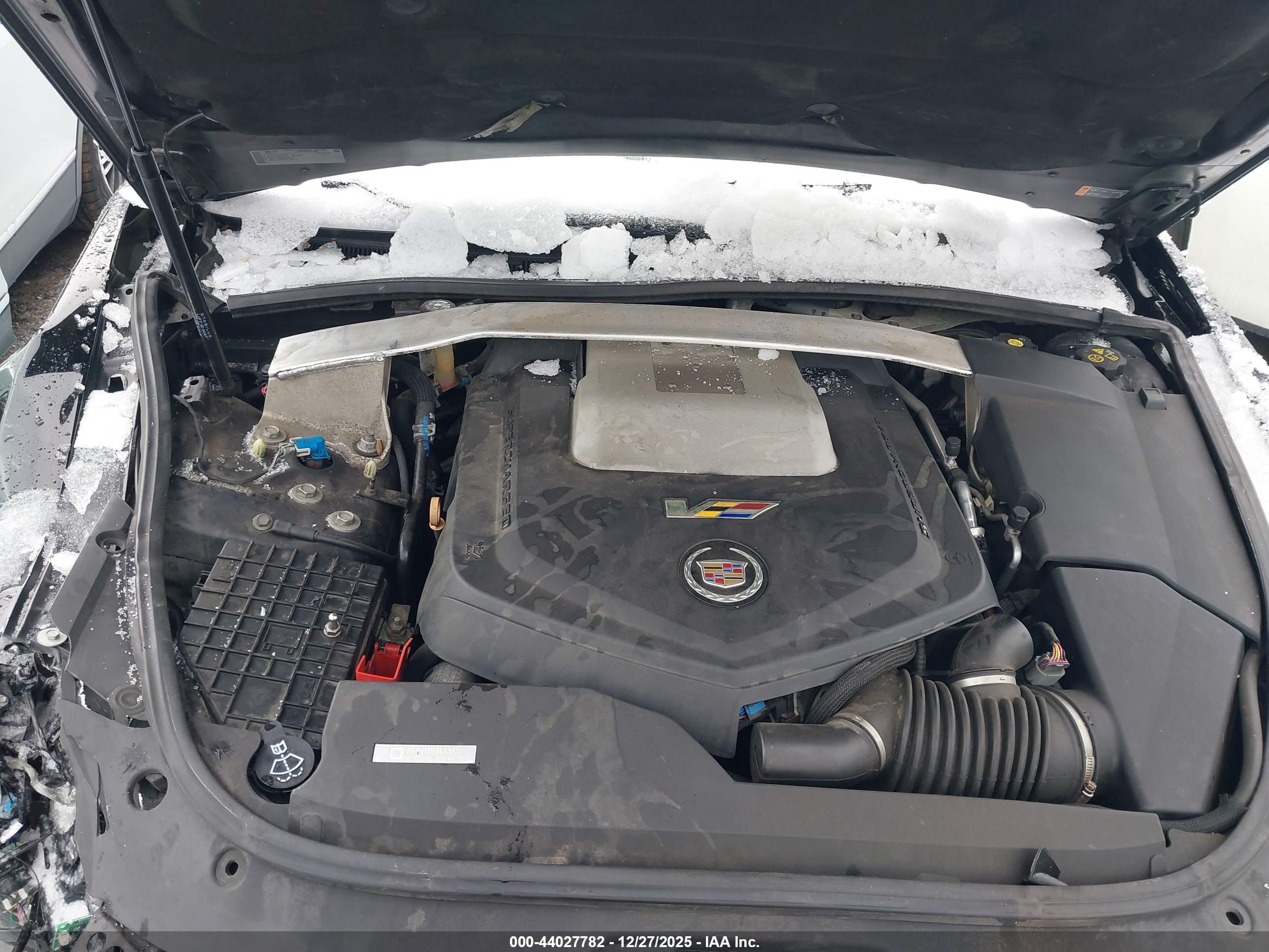 CADILLAC CTS-V image 10