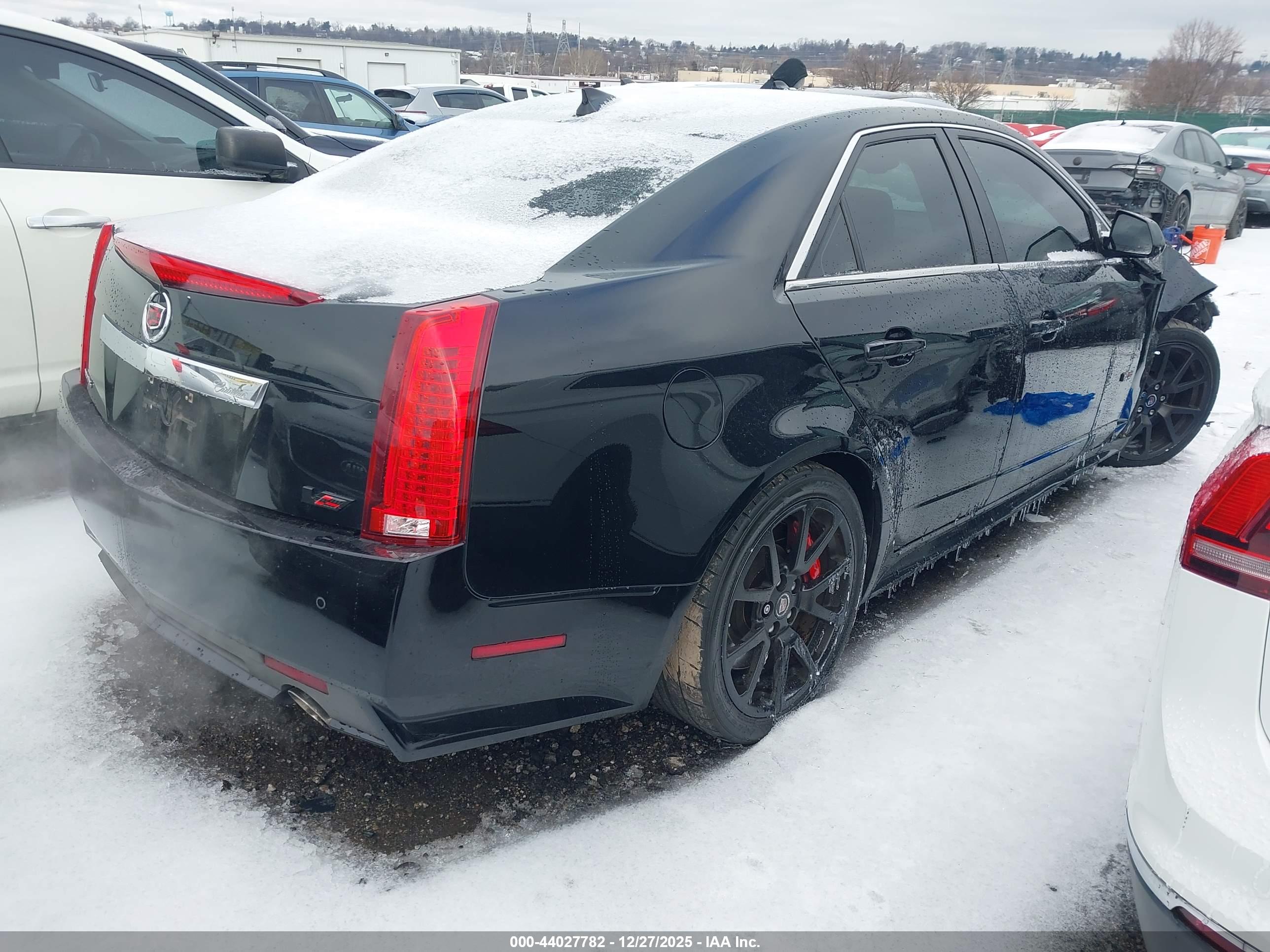 CADILLAC CTS-V image 4