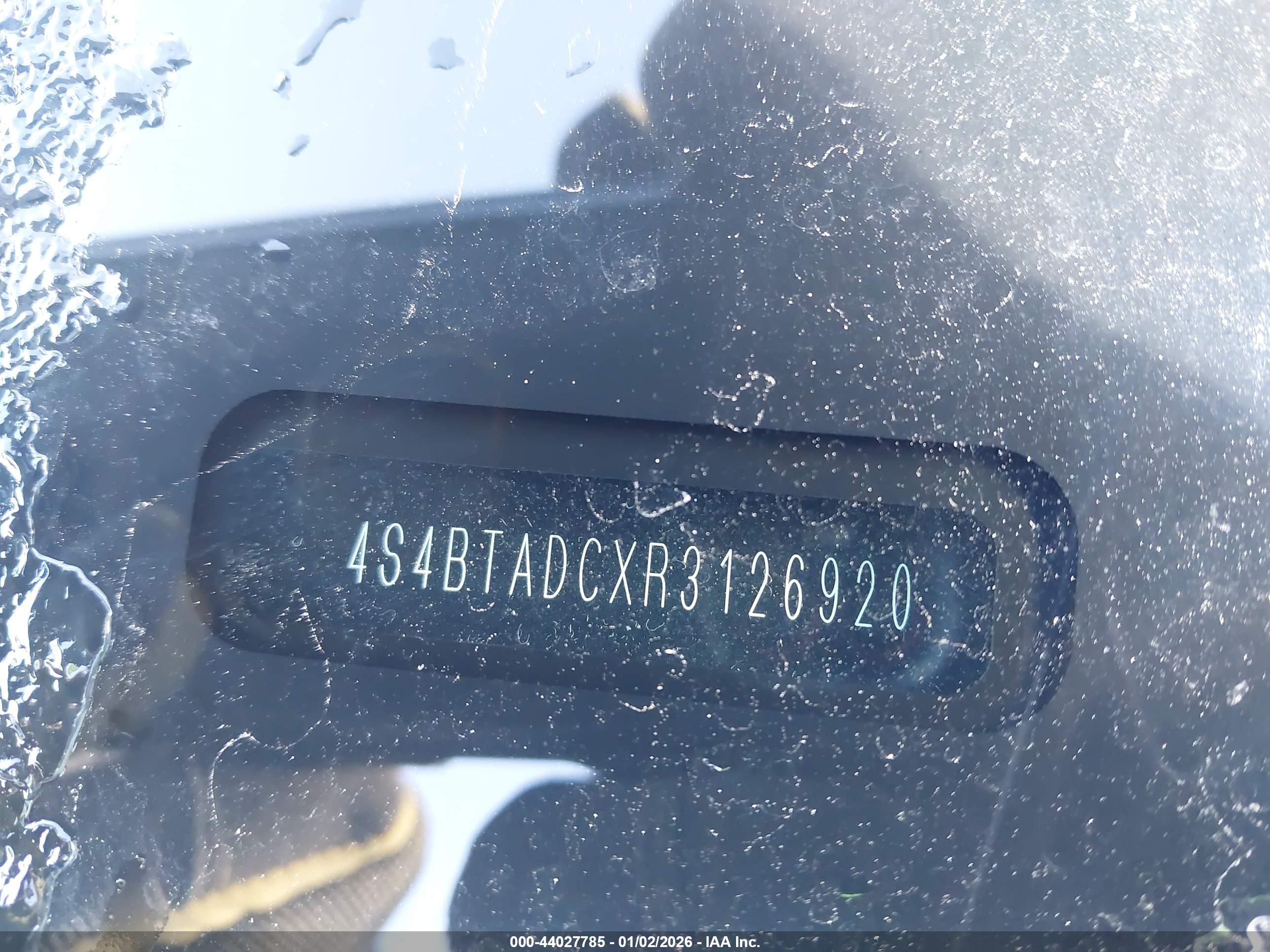SUBARU OUTBACK image 9