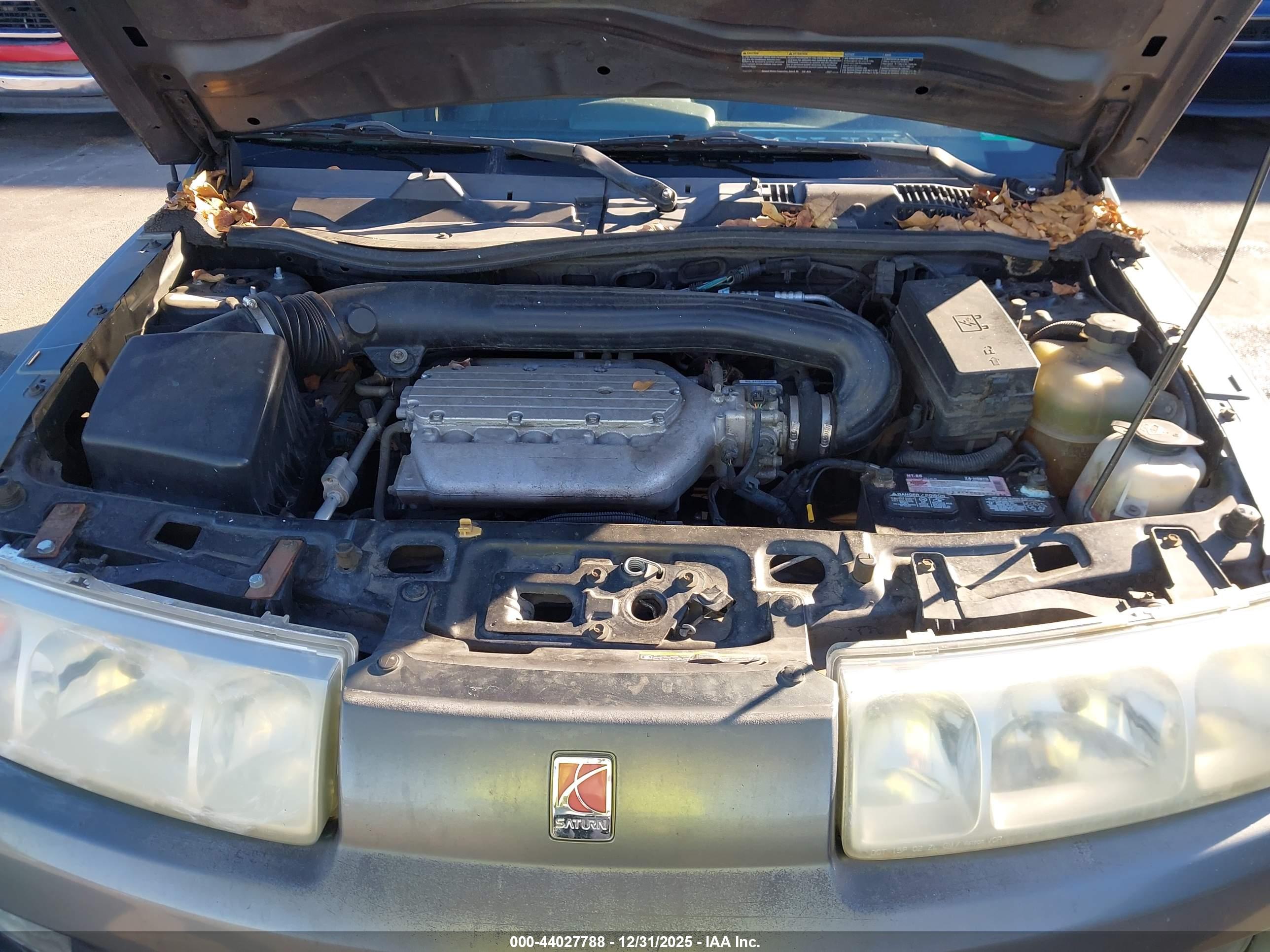 SATURN VUE image 10