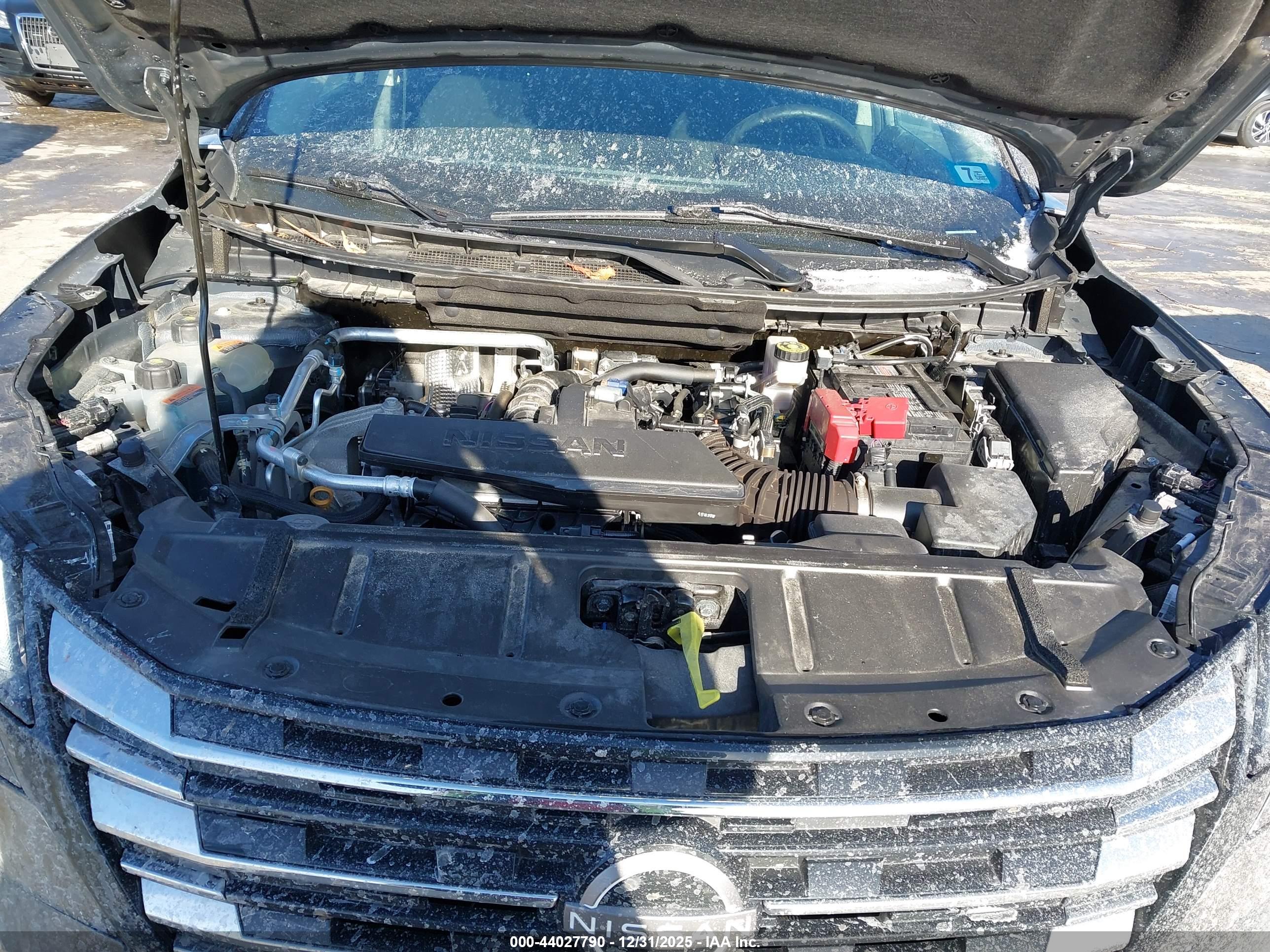 NISSAN ROGUE image 10