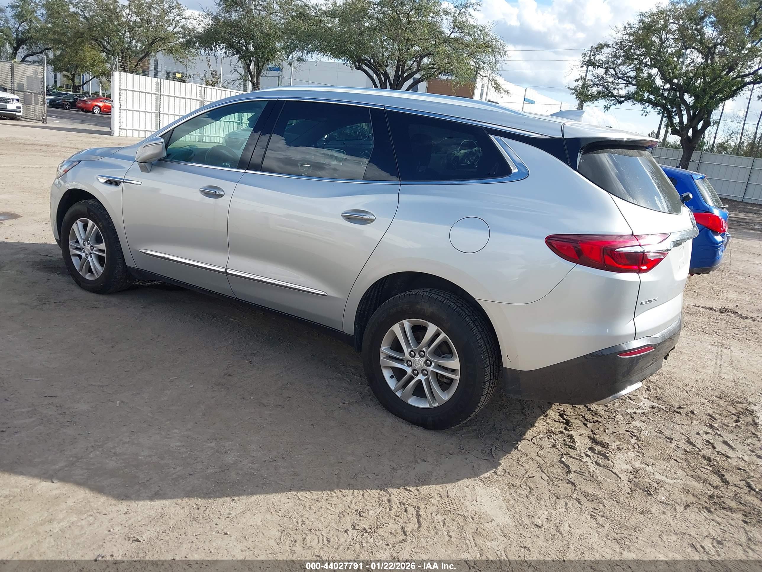 BUICK ENCLAVE image 3