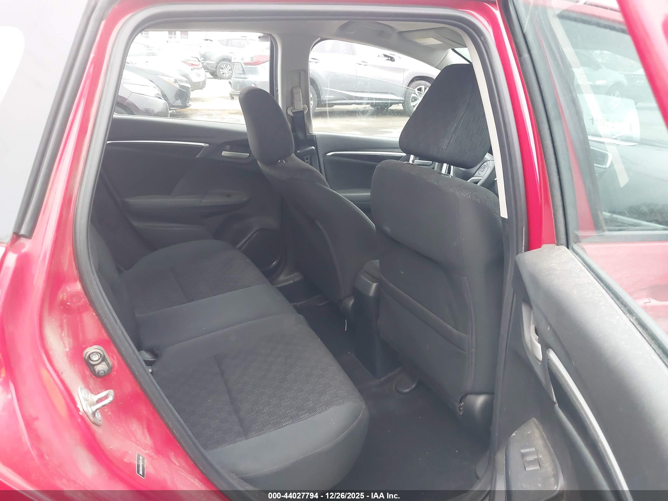 HONDA FIT image 8