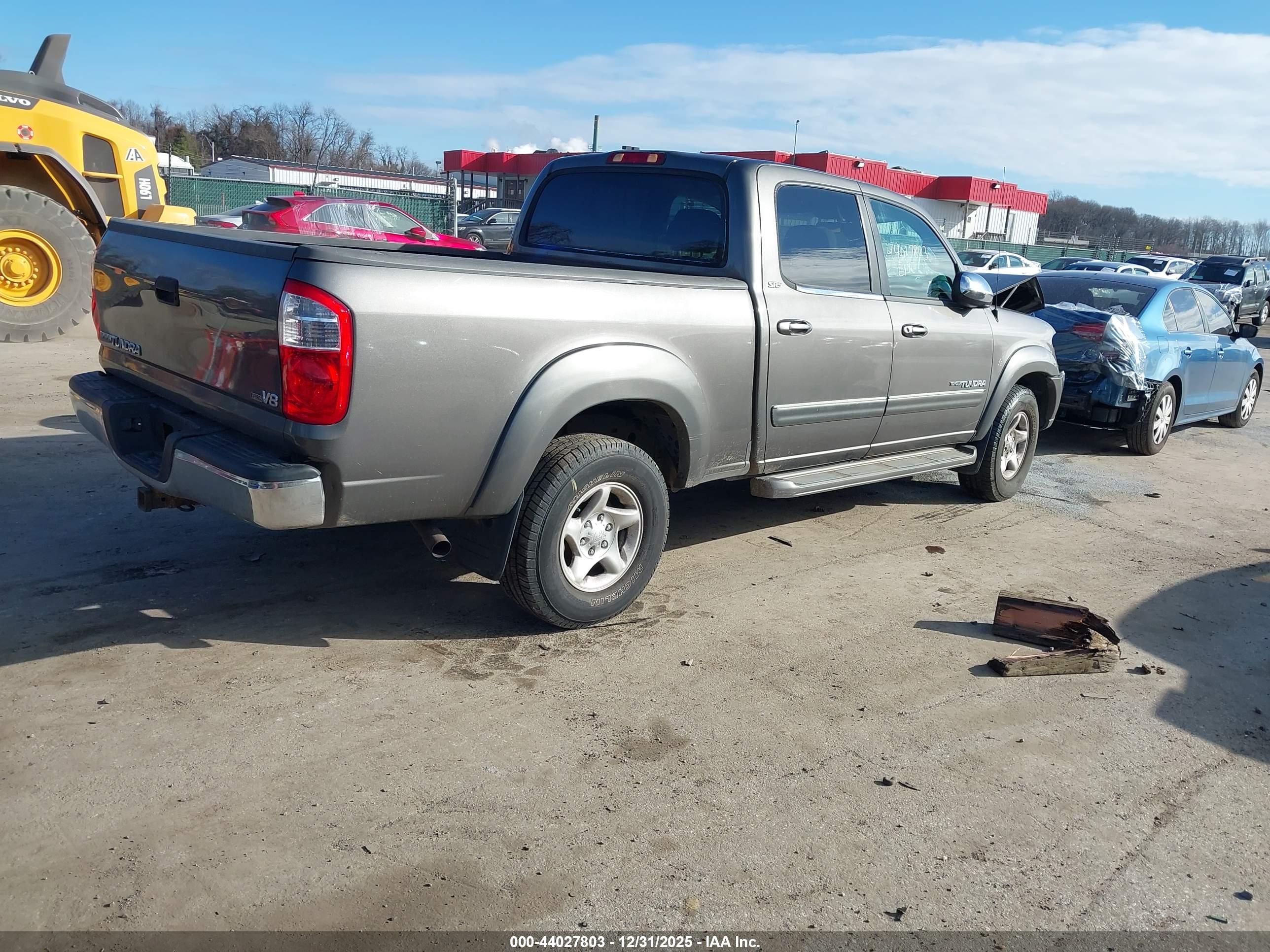 TOYOTA TUNDRA image 4