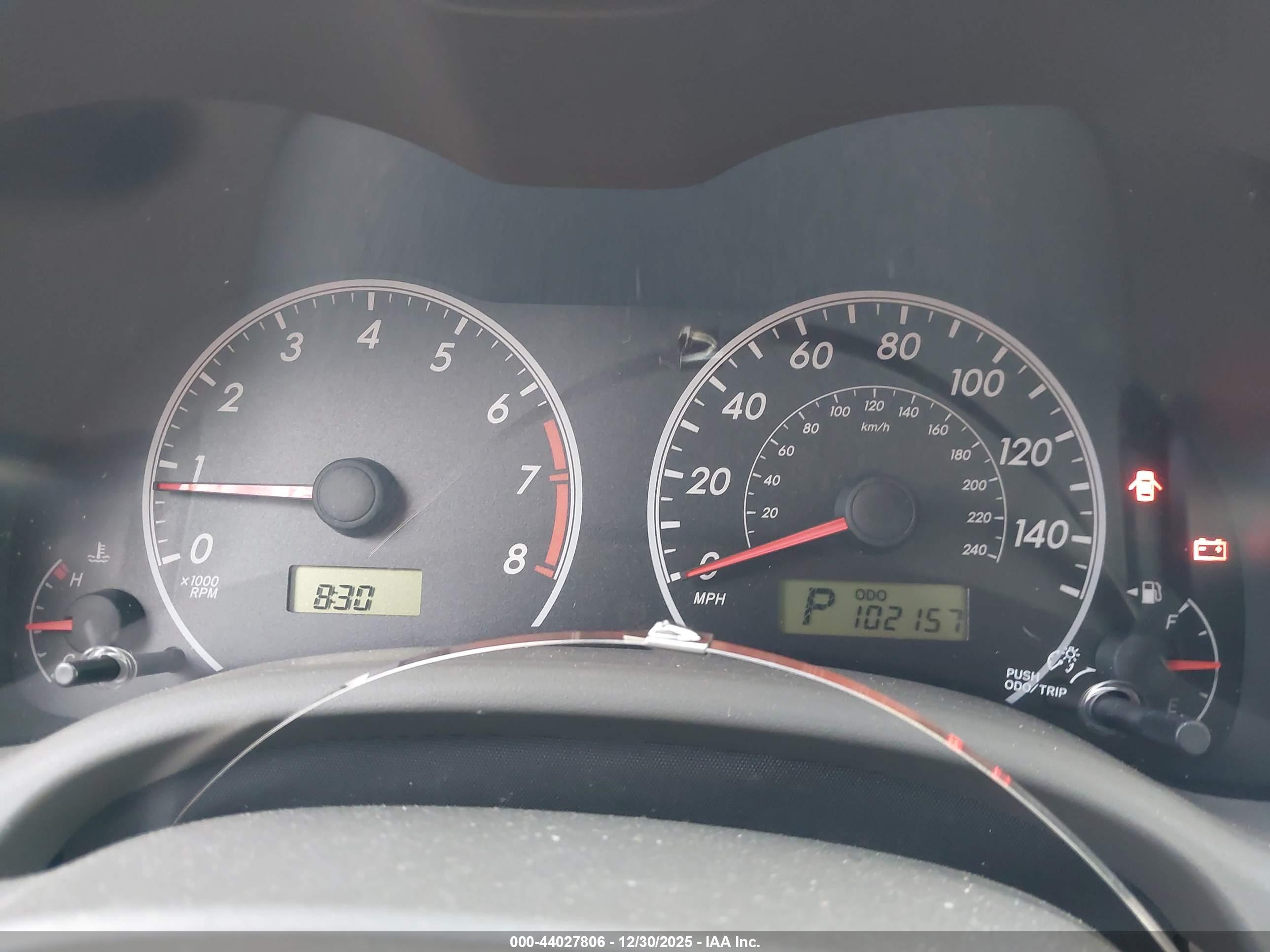 TOYOTA COROLLA image 7