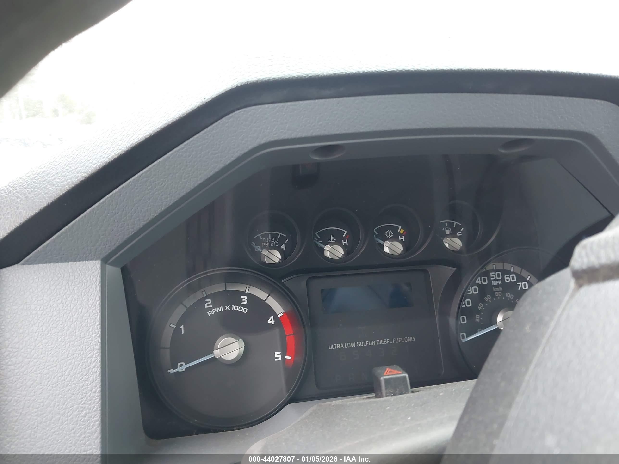 FORD F-350 image 6