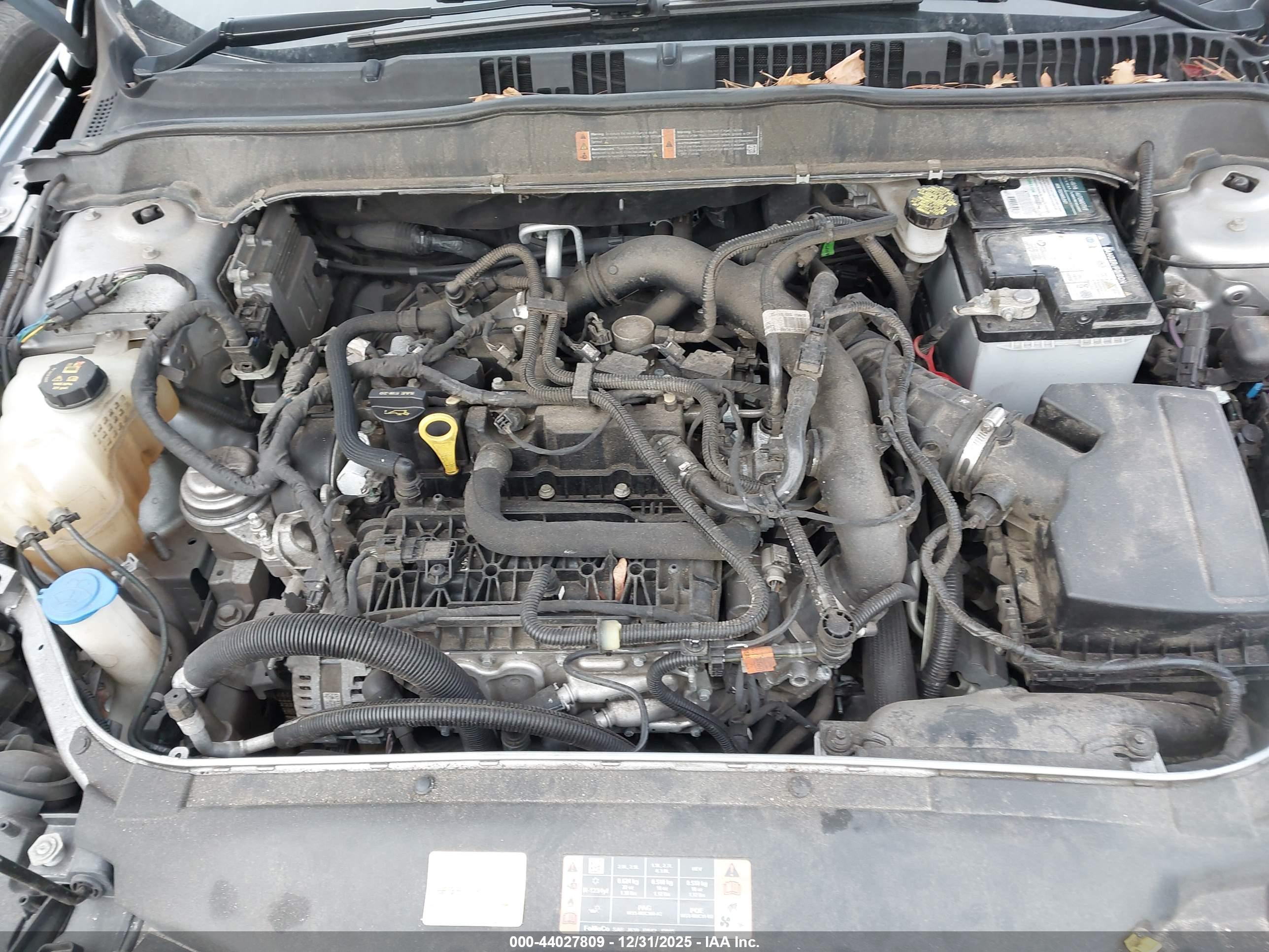 FORD FUSION image 10