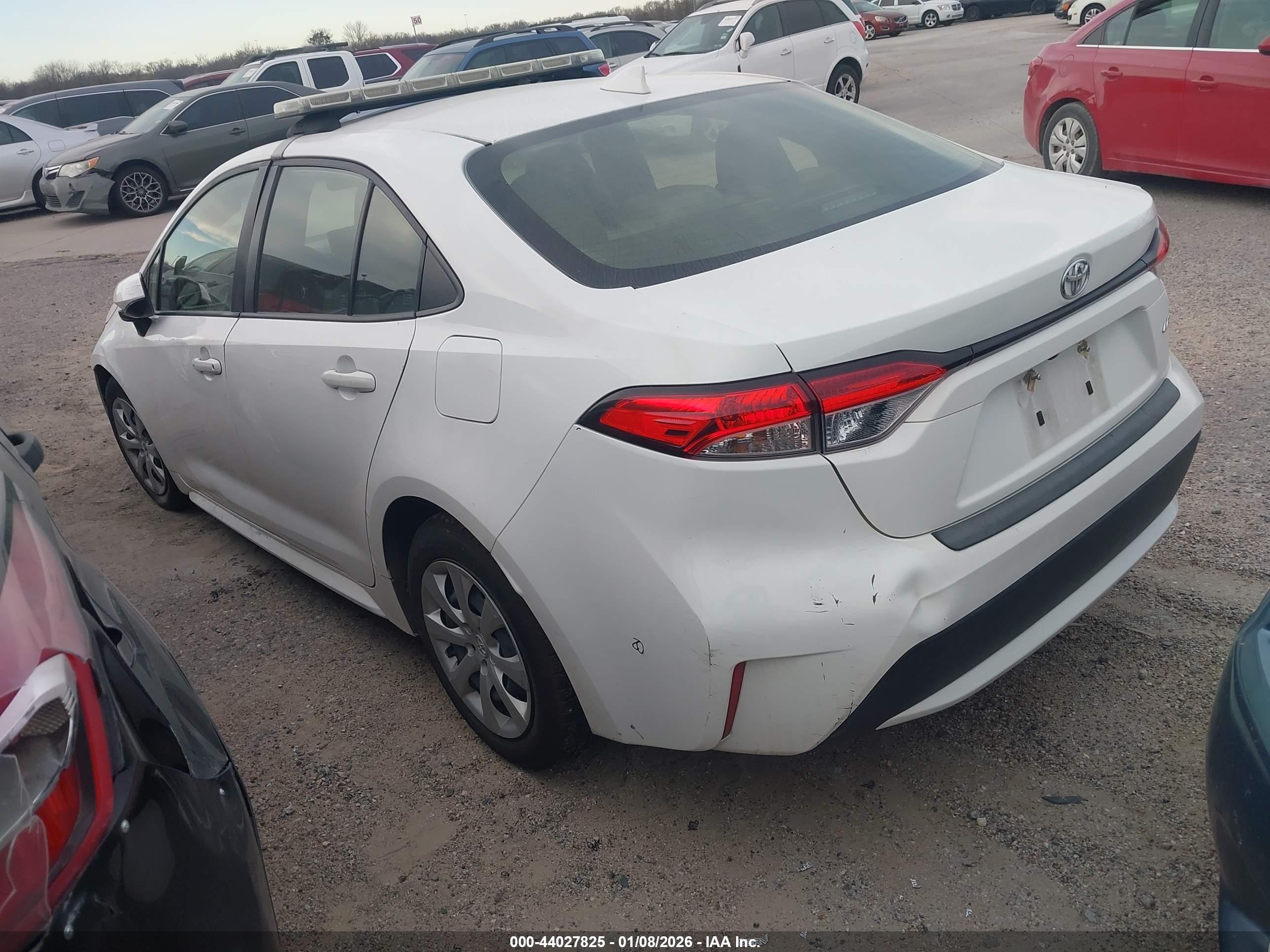 TOYOTA COROLLA image 3