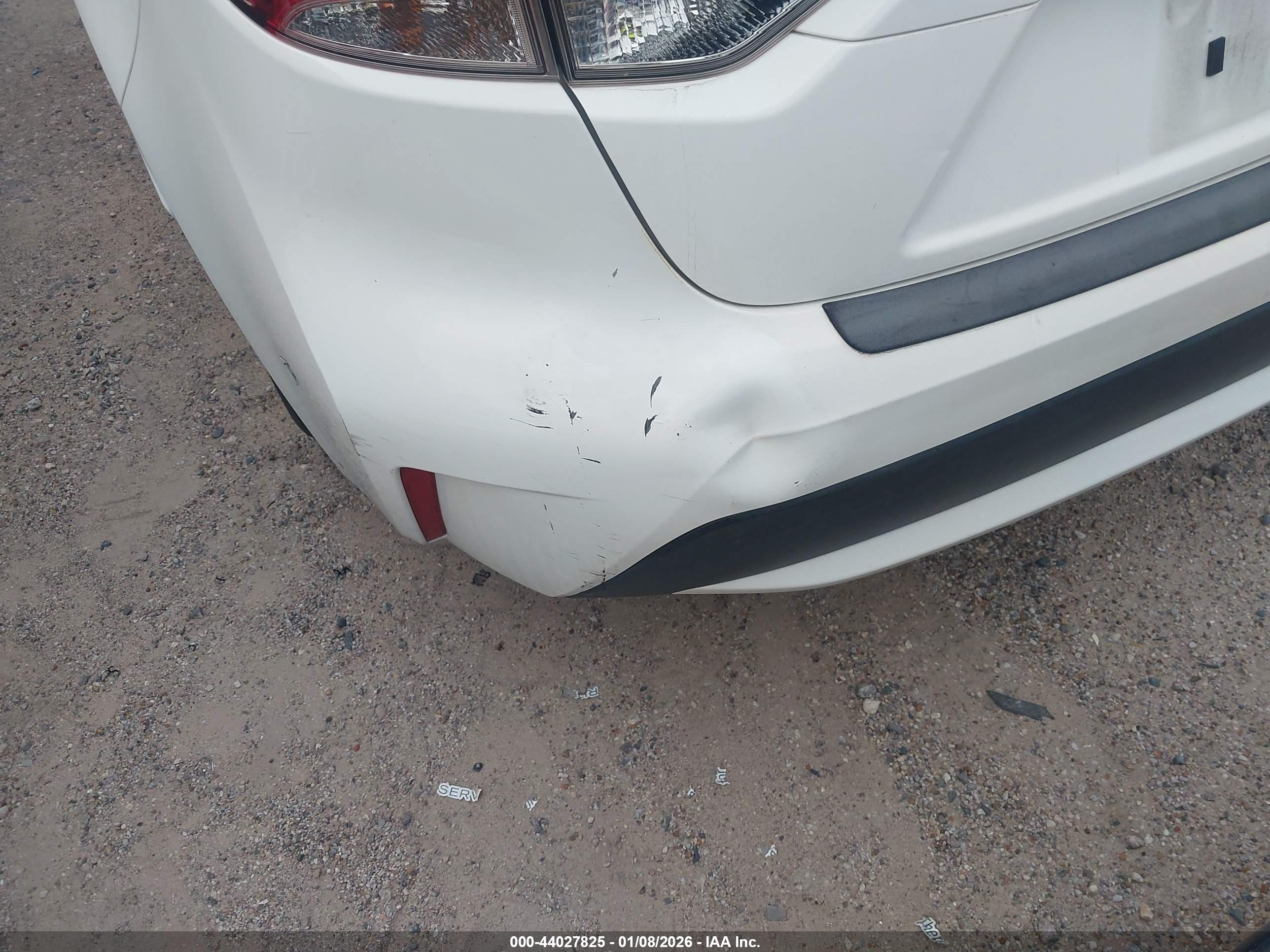 TOYOTA COROLLA image 6