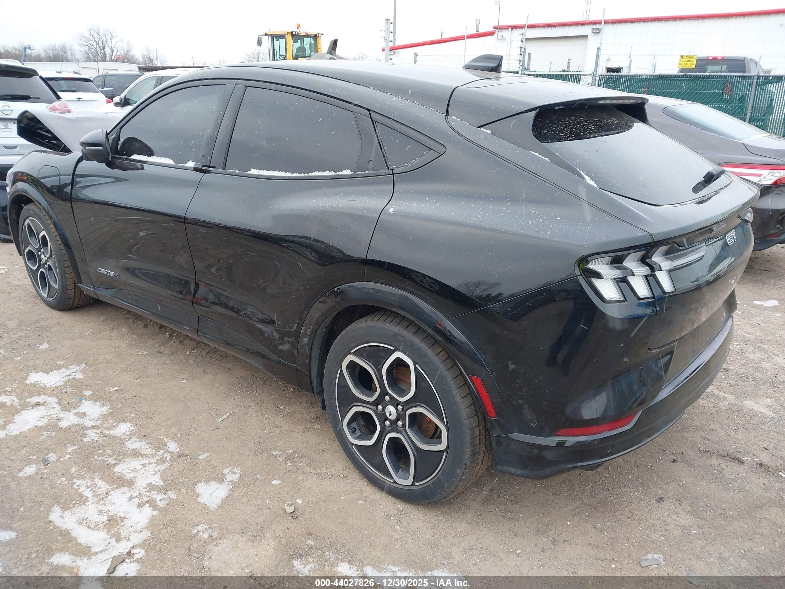 FORD MUSTANG image 3