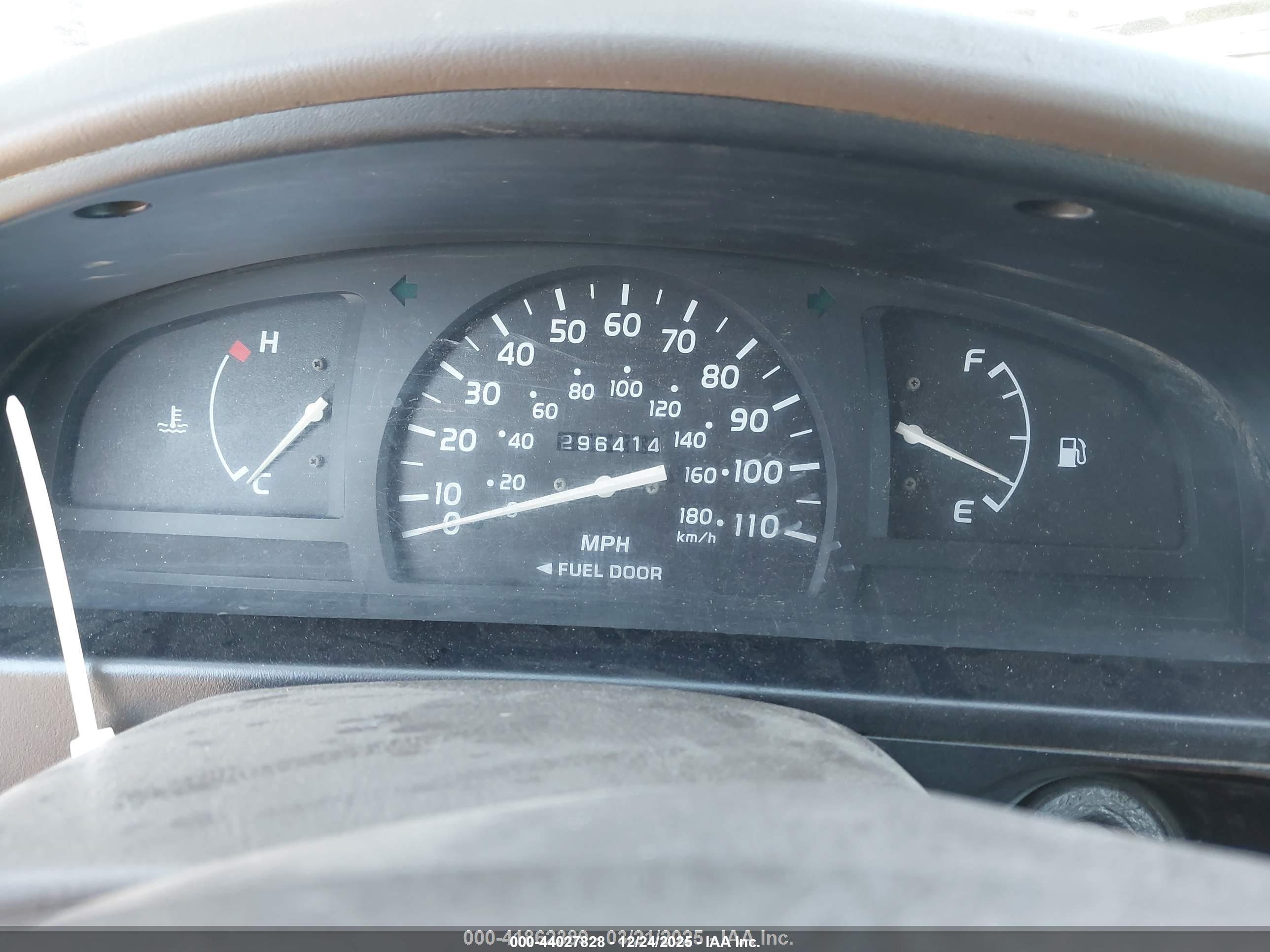 TOYOTA TACOMA image 7