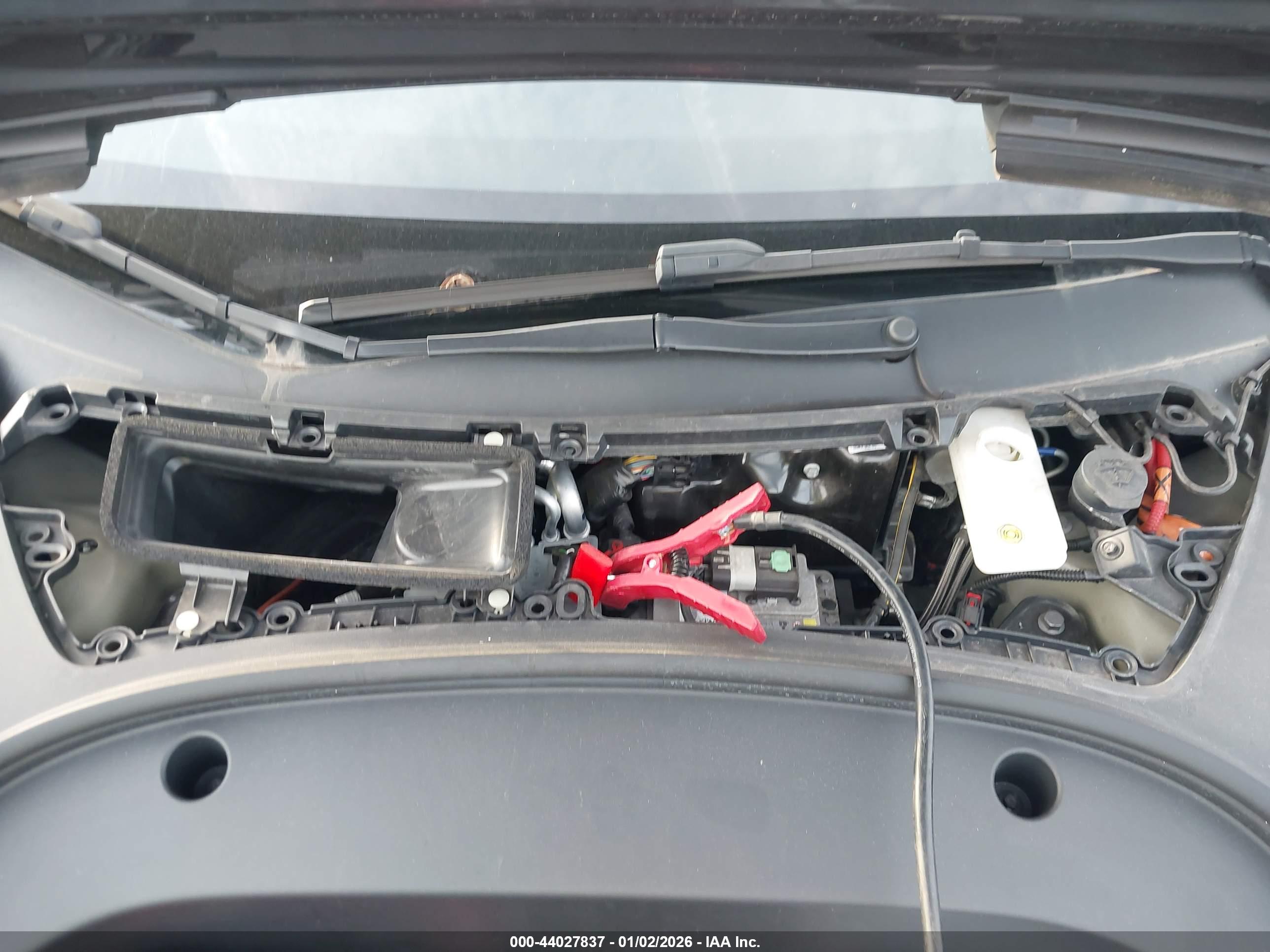TESLA MODEL image 10