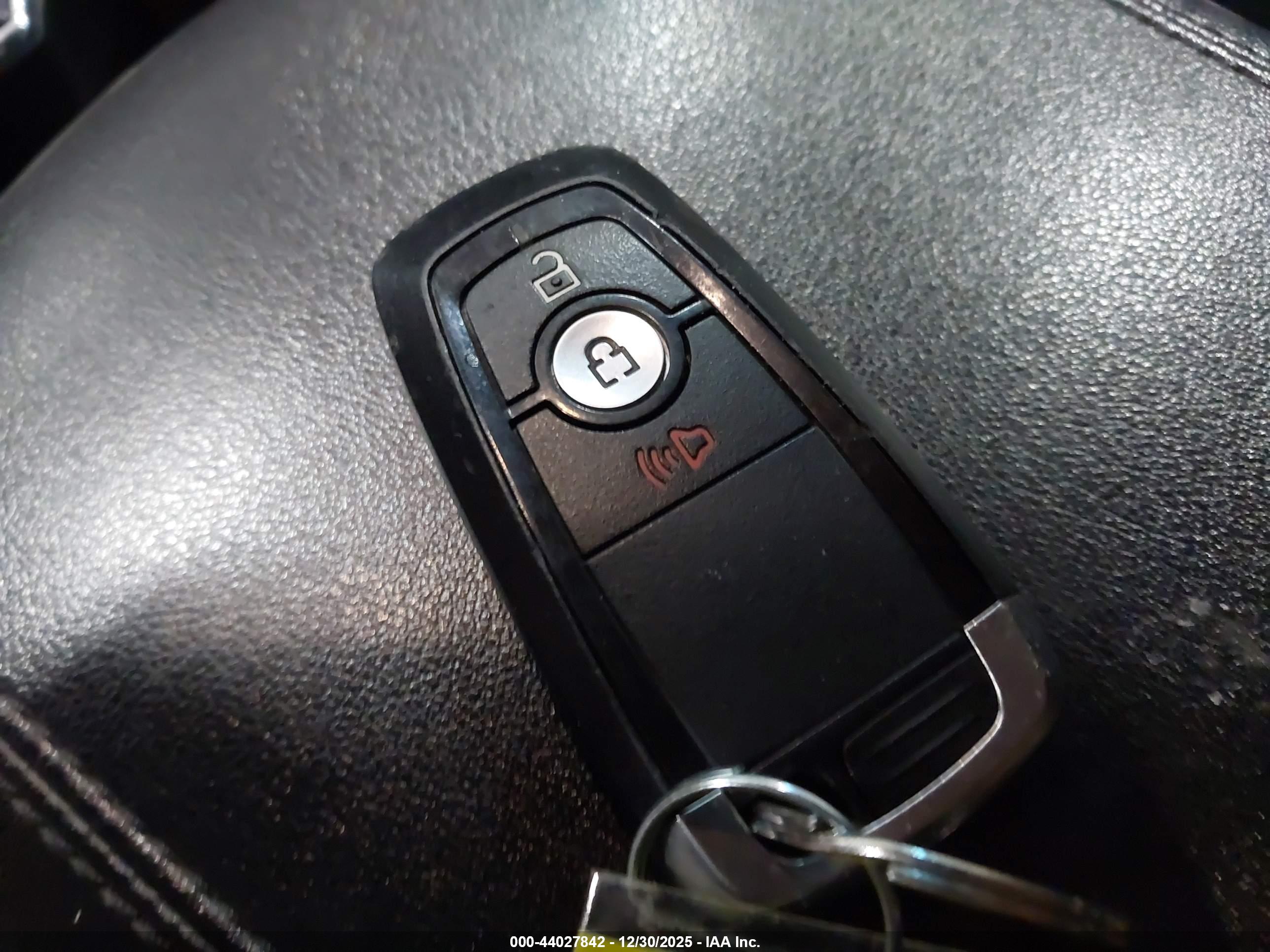 FORD EDGE image 11