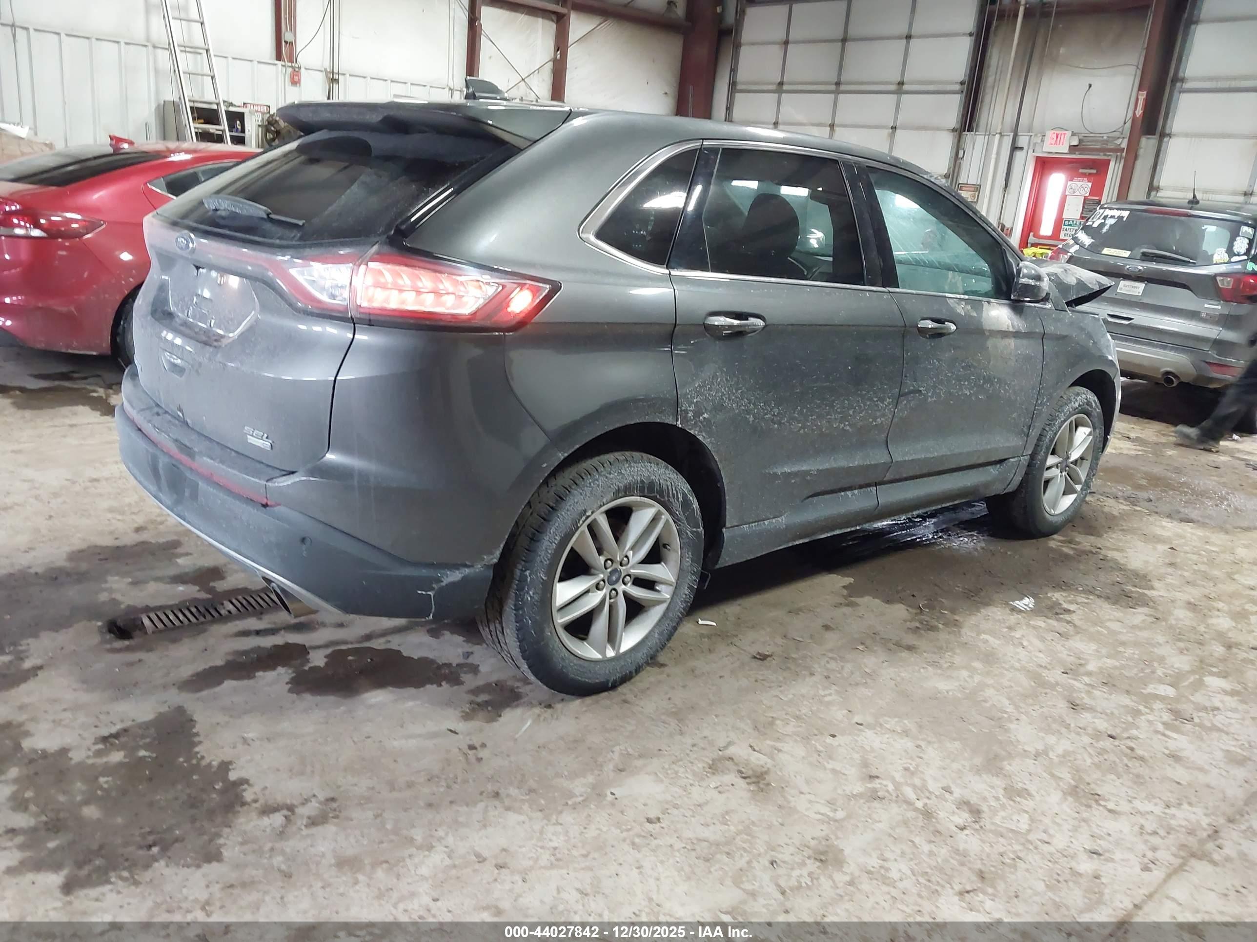 FORD EDGE image 4