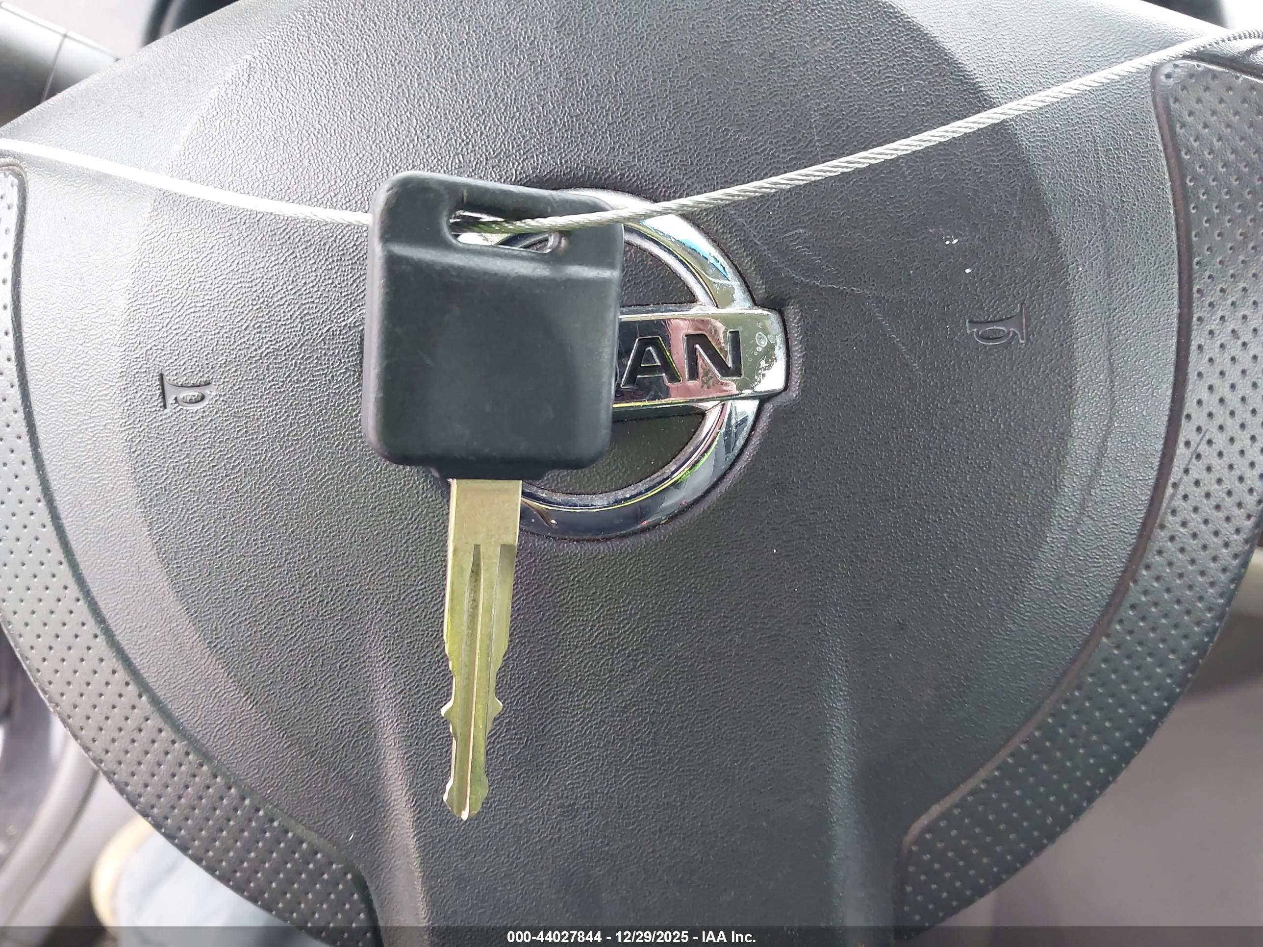 NISSAN SENTRA image 11