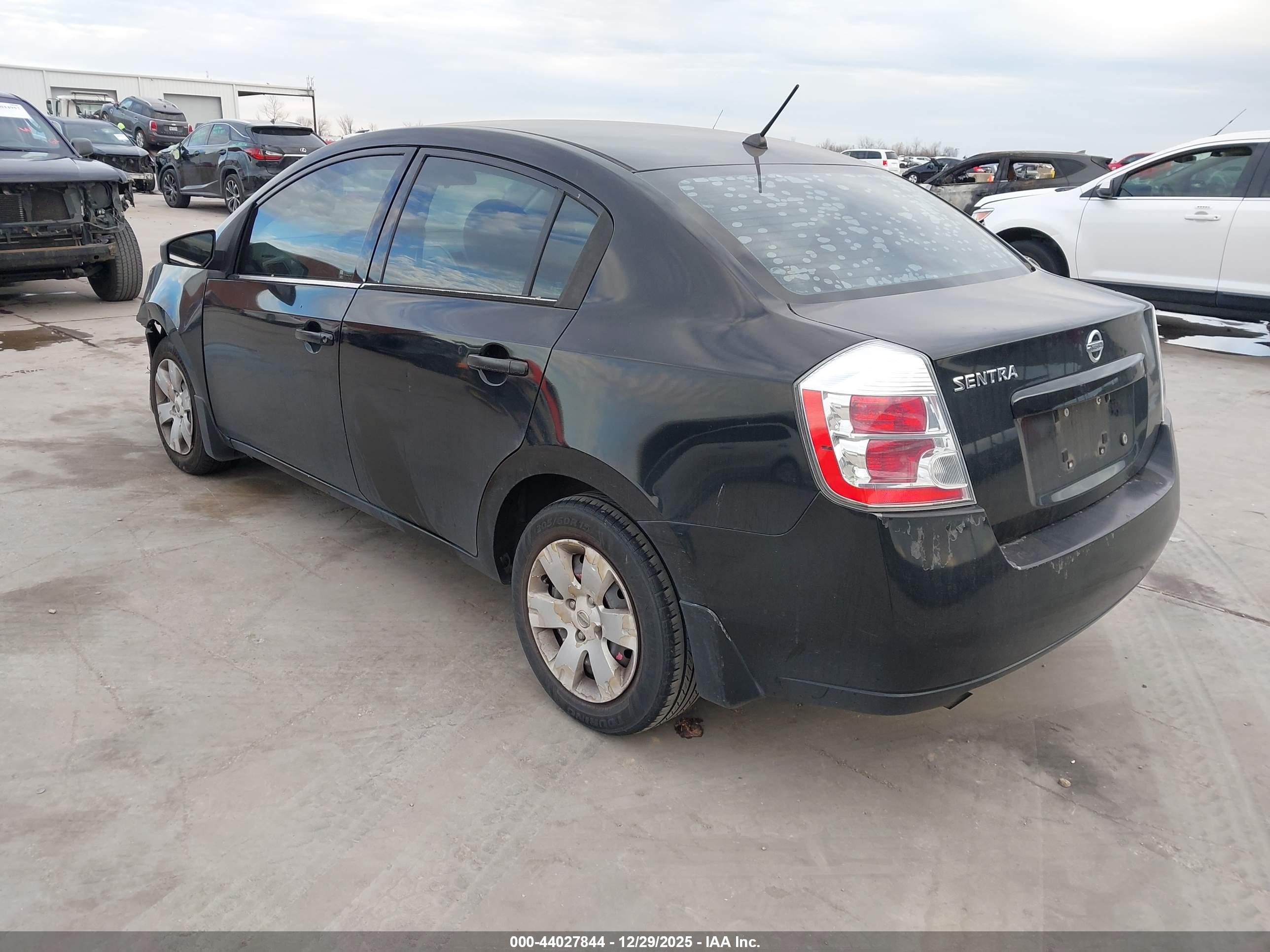 NISSAN SENTRA image 3