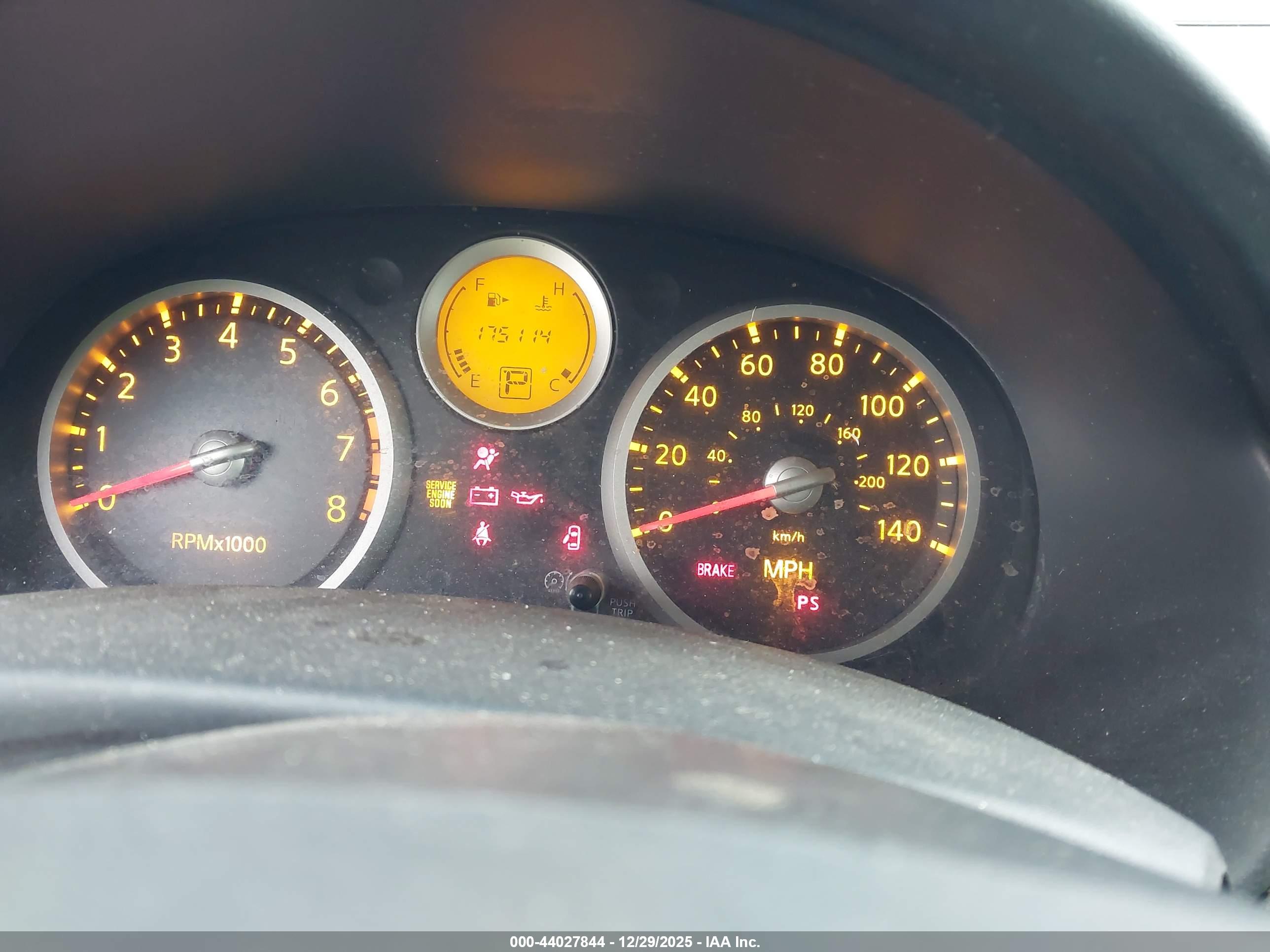 NISSAN SENTRA image 7