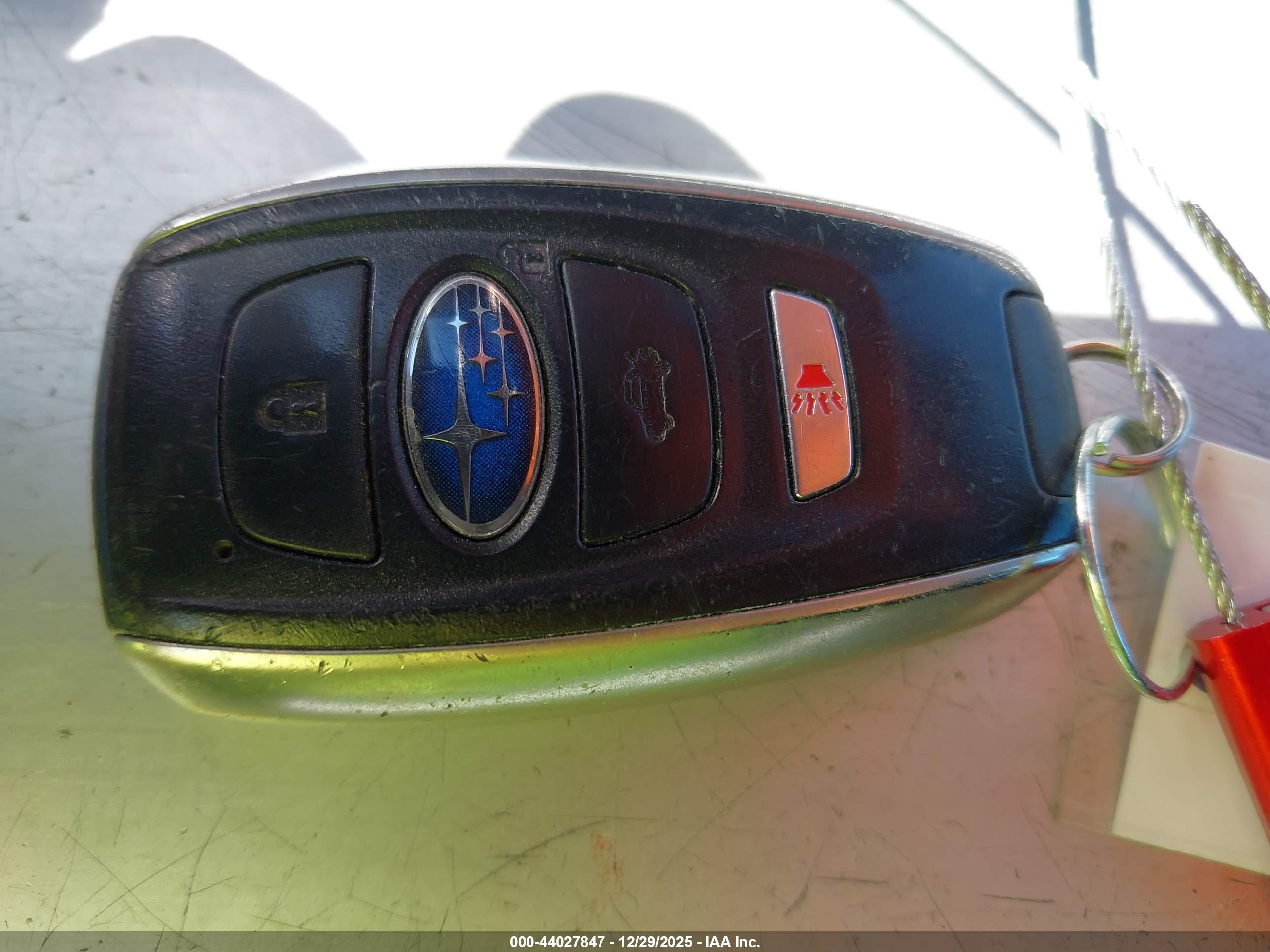 SUBARU OUTBACK image 11