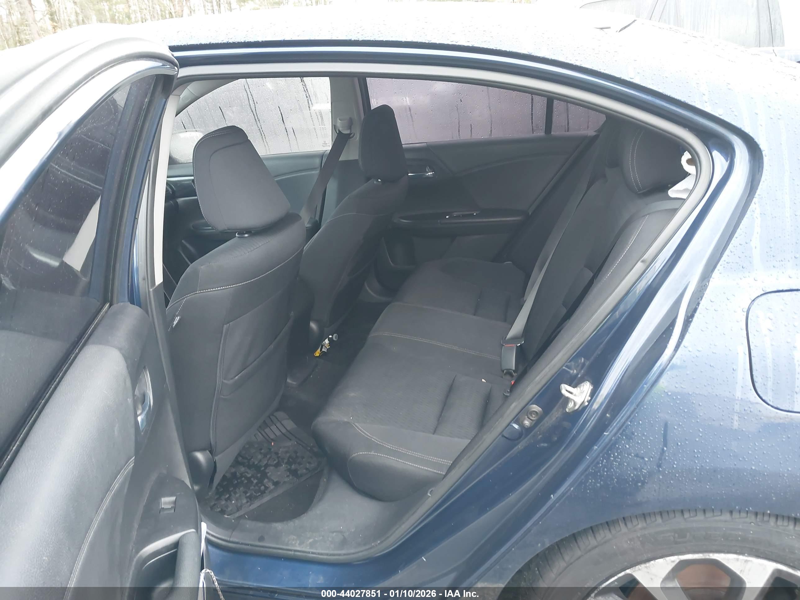 HONDA ACCORD image 8