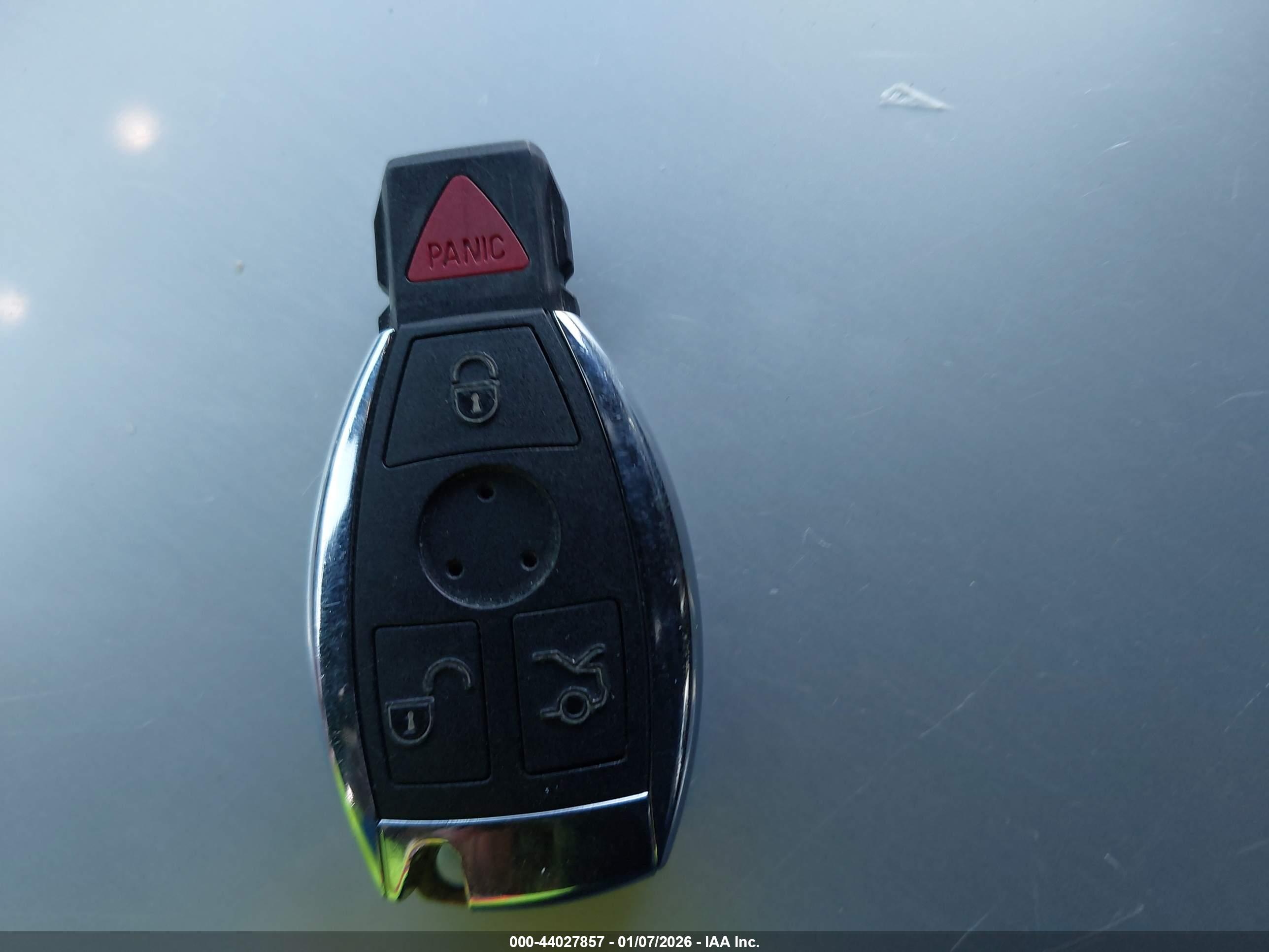MERCEDES-BENZ C image 11