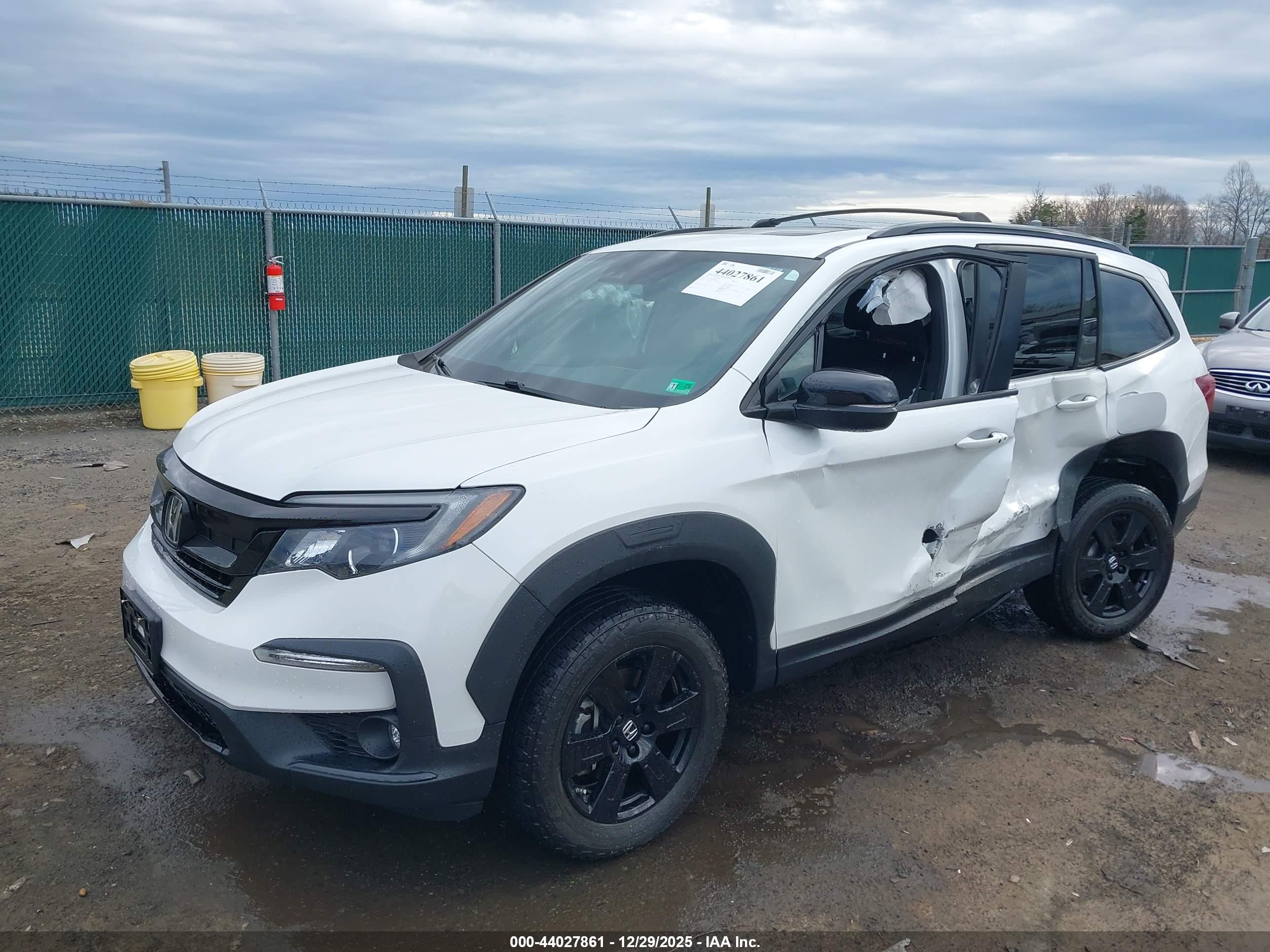 HONDA PILOT image 2