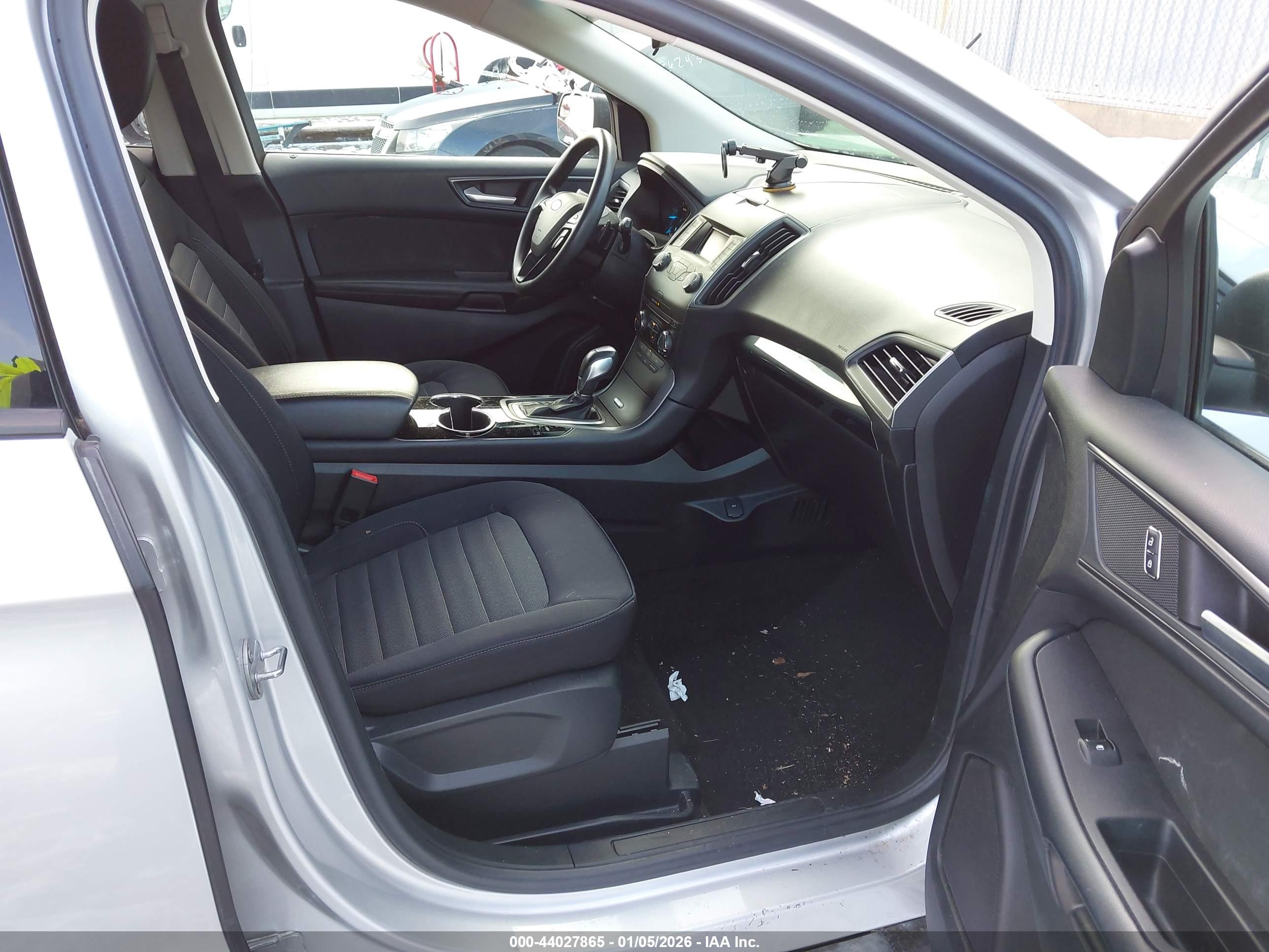 FORD EDGE image 5