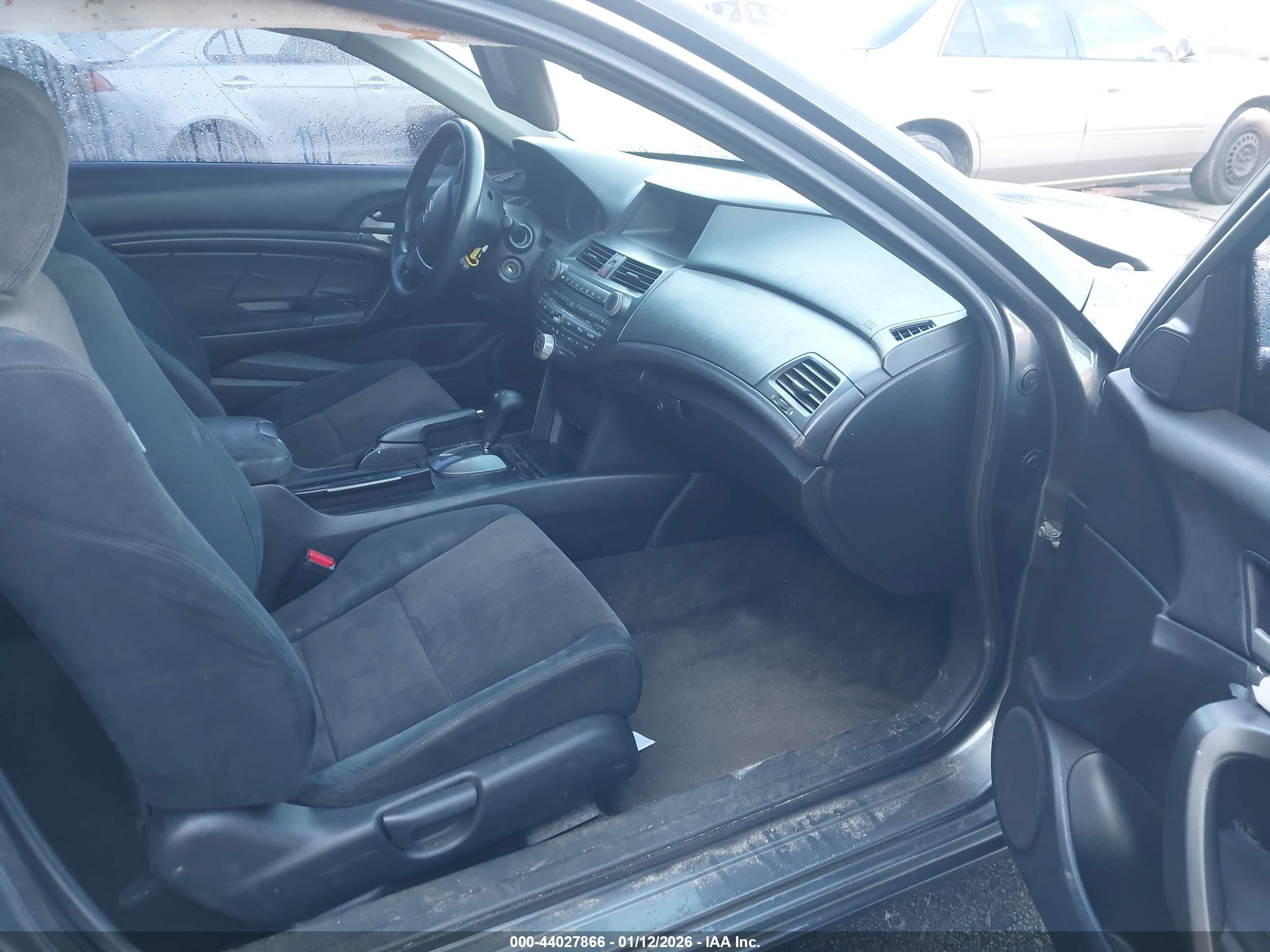 HONDA ACCORD image 5