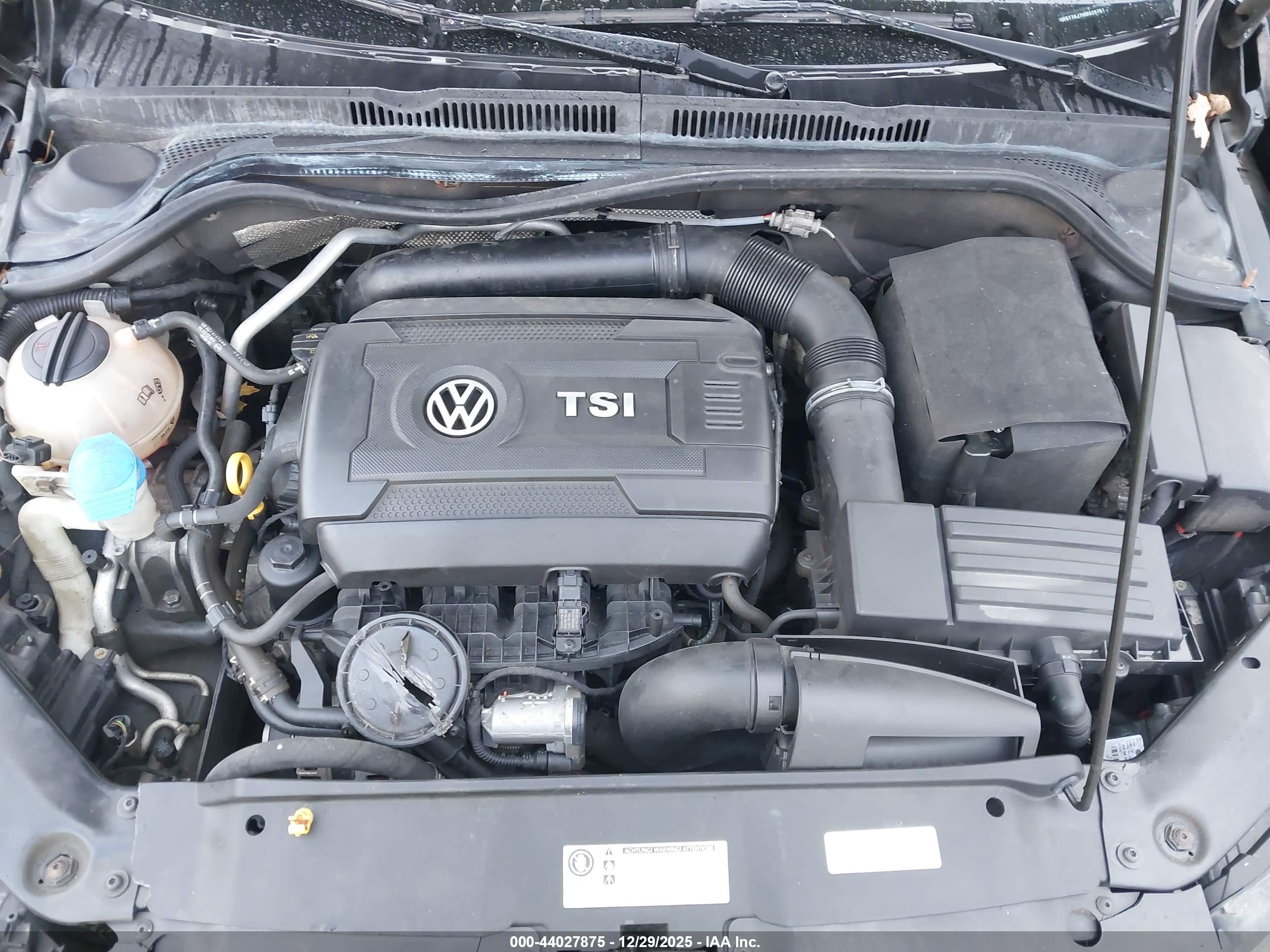 VOLKSWAGEN JETTA image 10