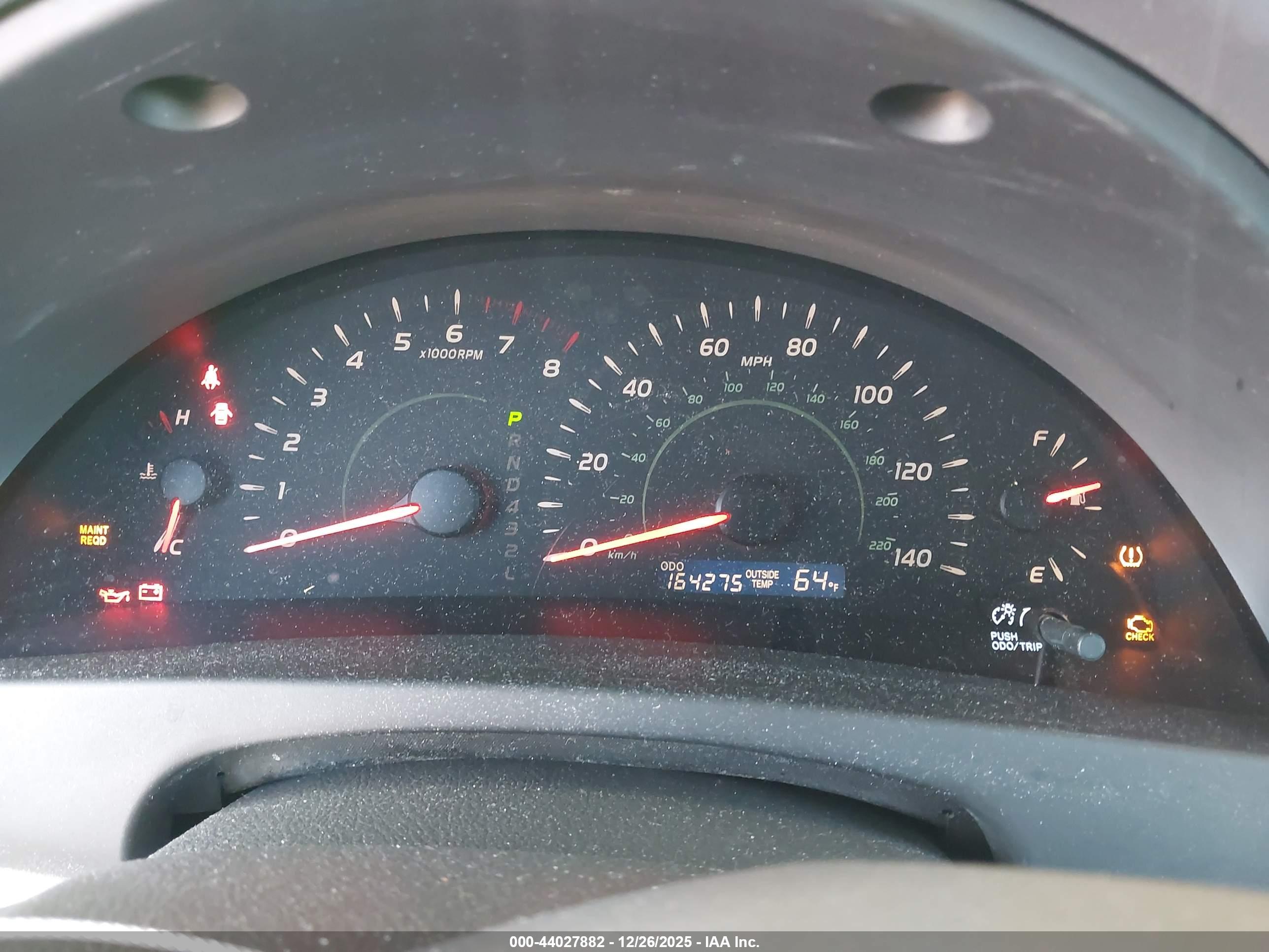 TOYOTA CAMRY image 7