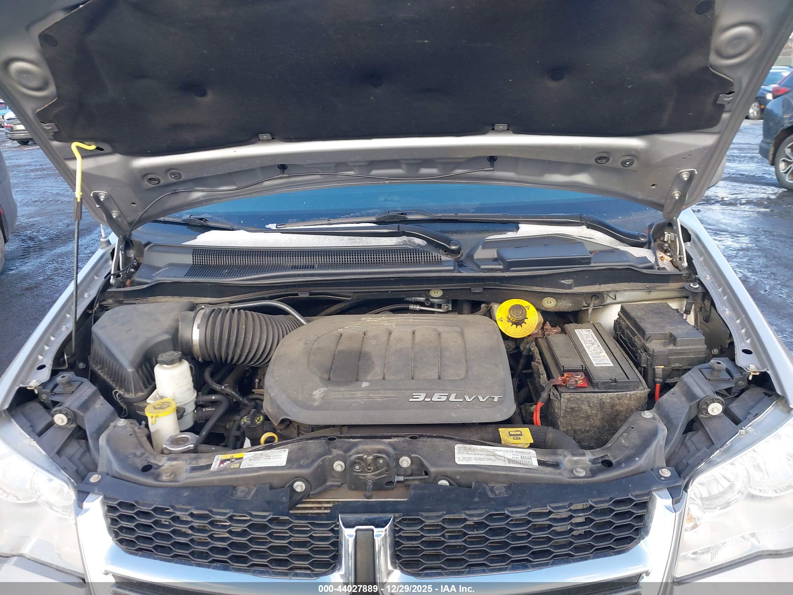 DODGE GRAND image 10