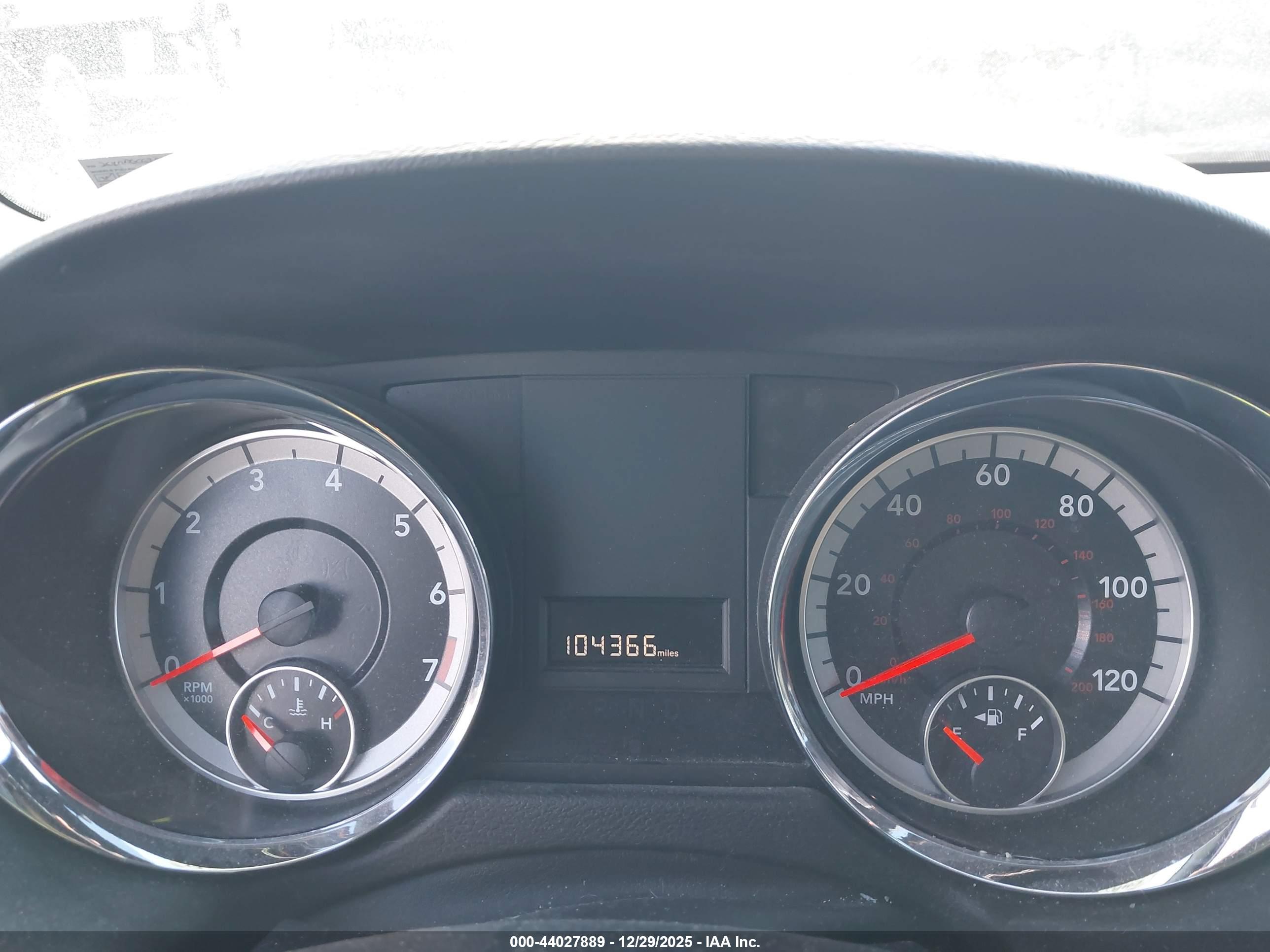 DODGE GRAND image 7