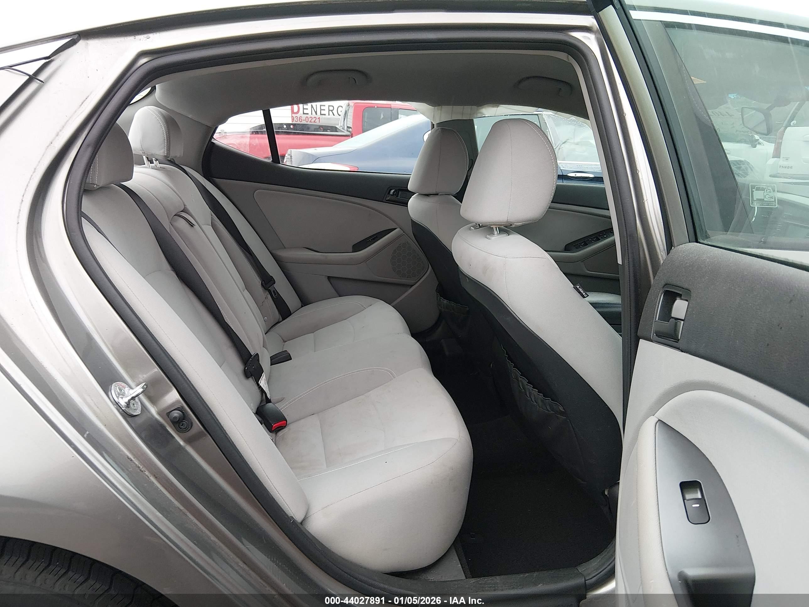 KIA OPTIMA image 8
